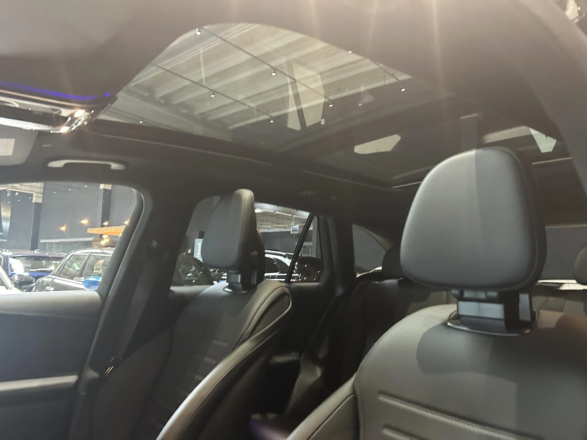 Mercedes-Benz-GLC-image-5