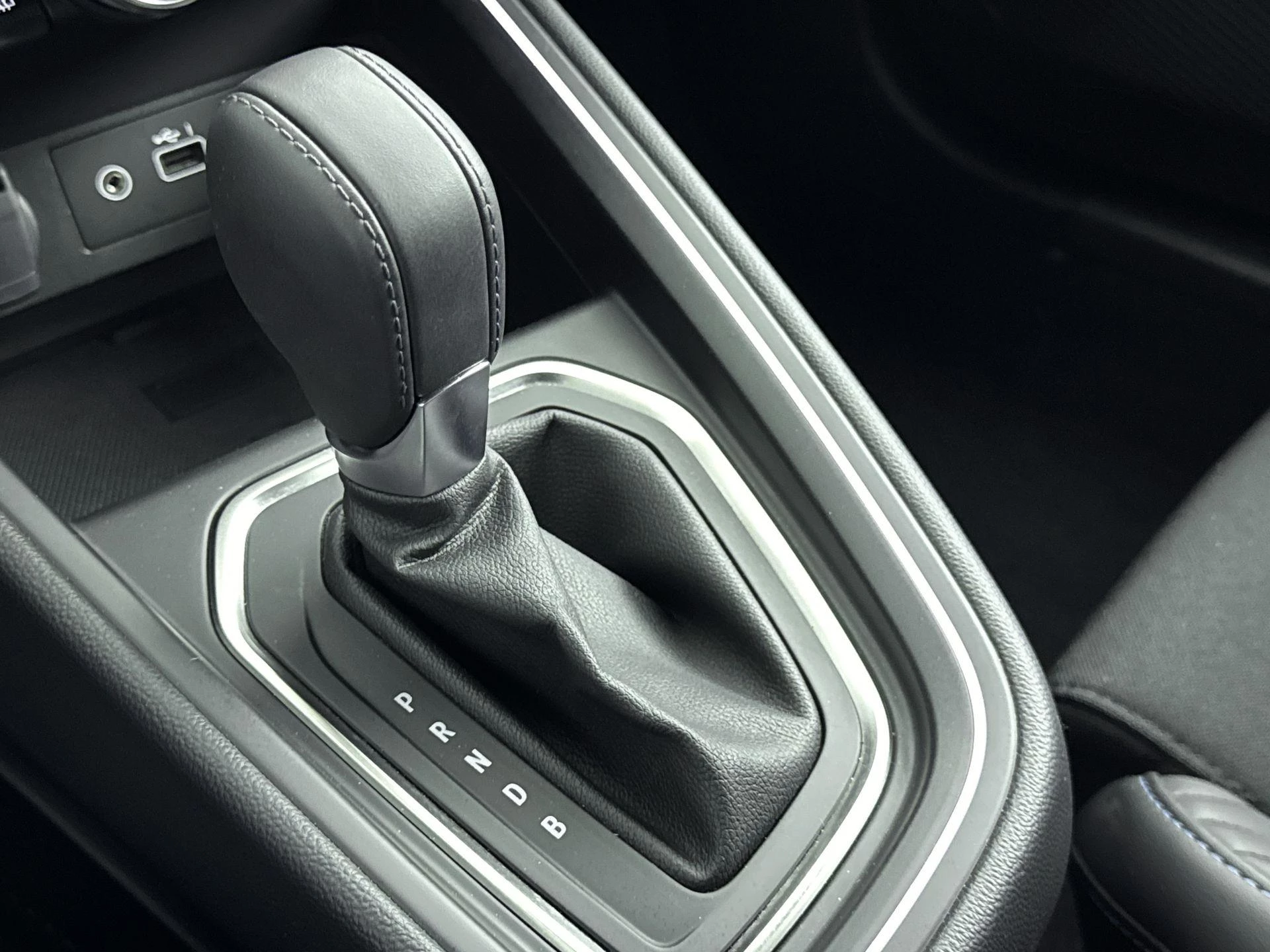 Renault-Clio-image-8