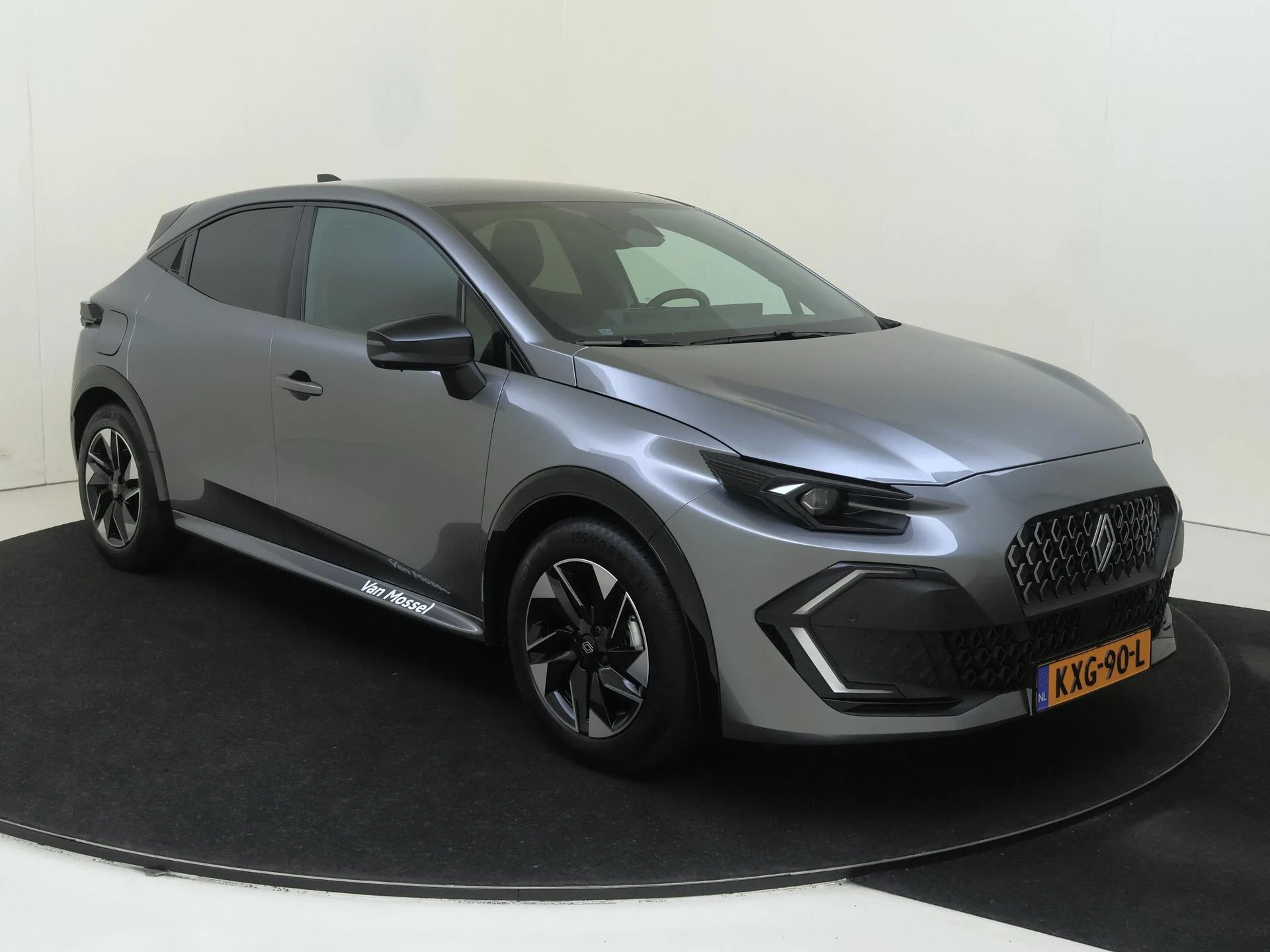 Renault-Clio-image-2