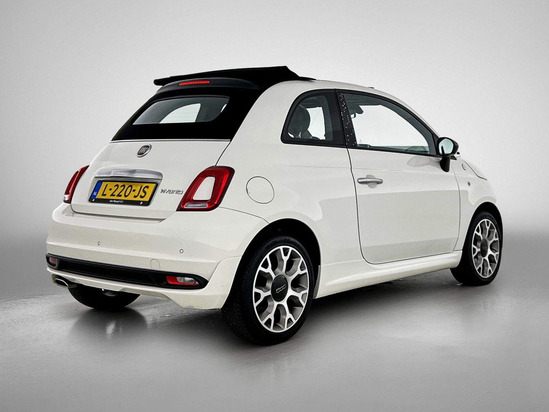 Fiat-500C-image-3