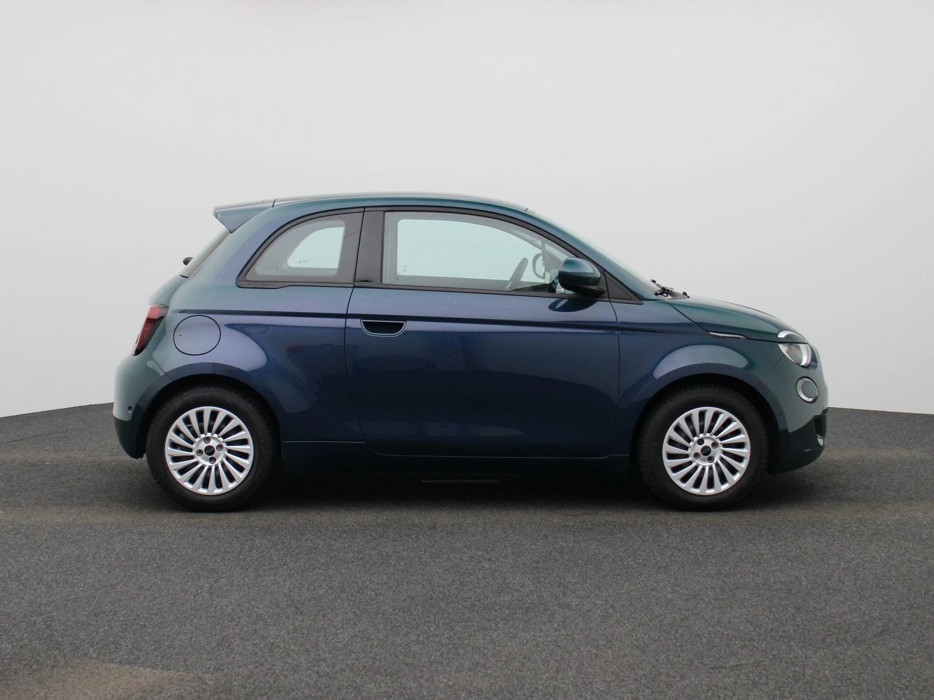 Fiat-500-image-6
