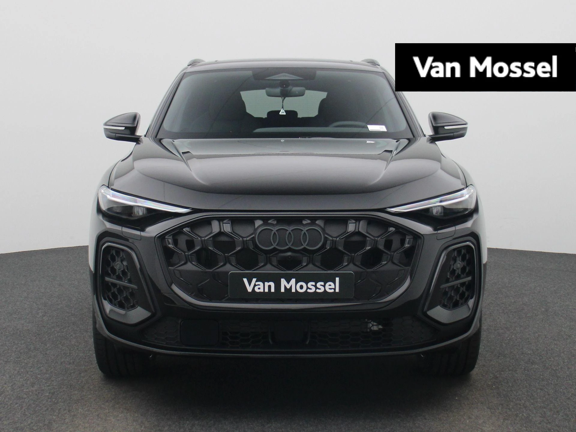 Audi-Q5-image-0