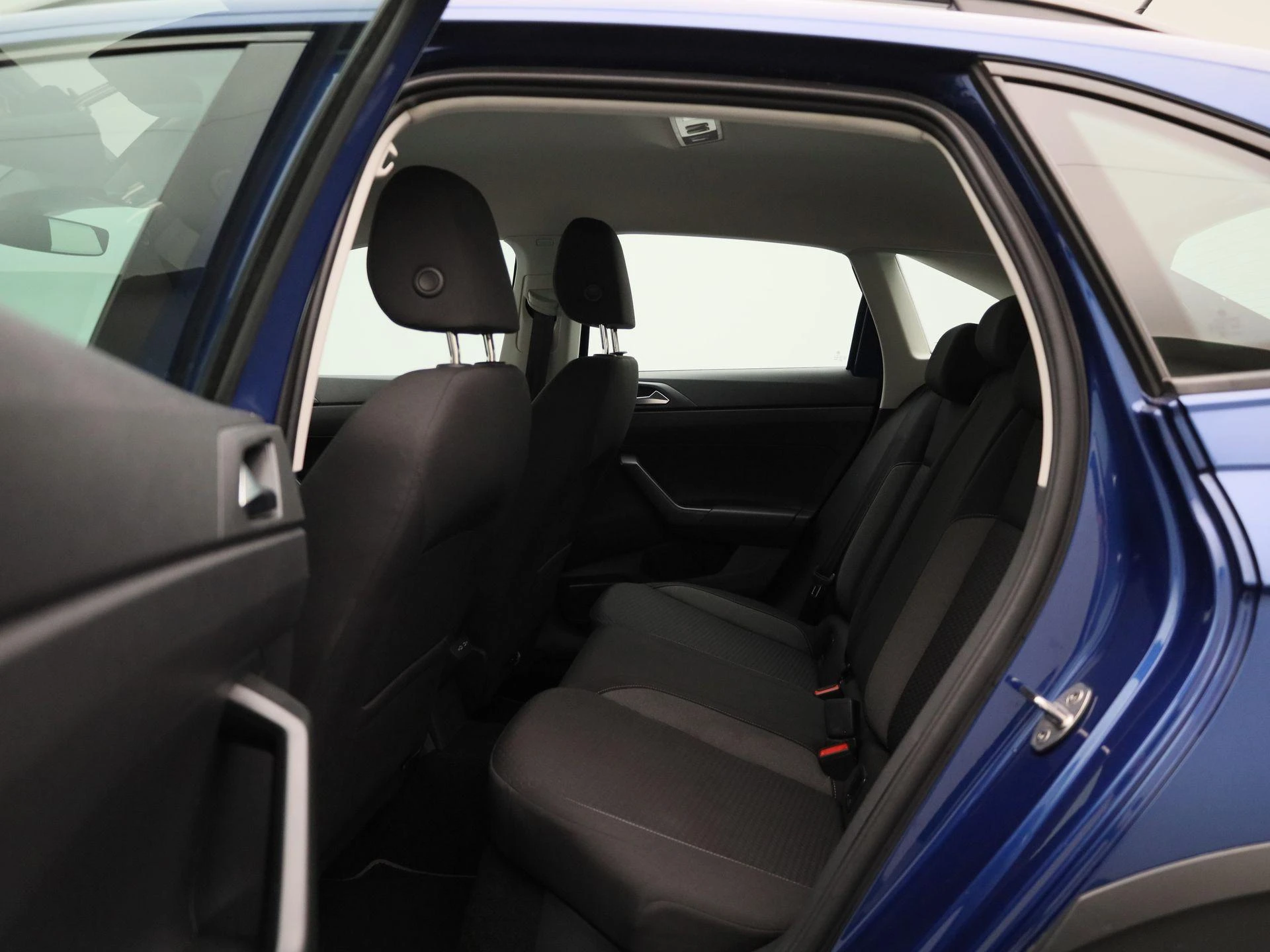 Volkswagen-Taigo-image-9