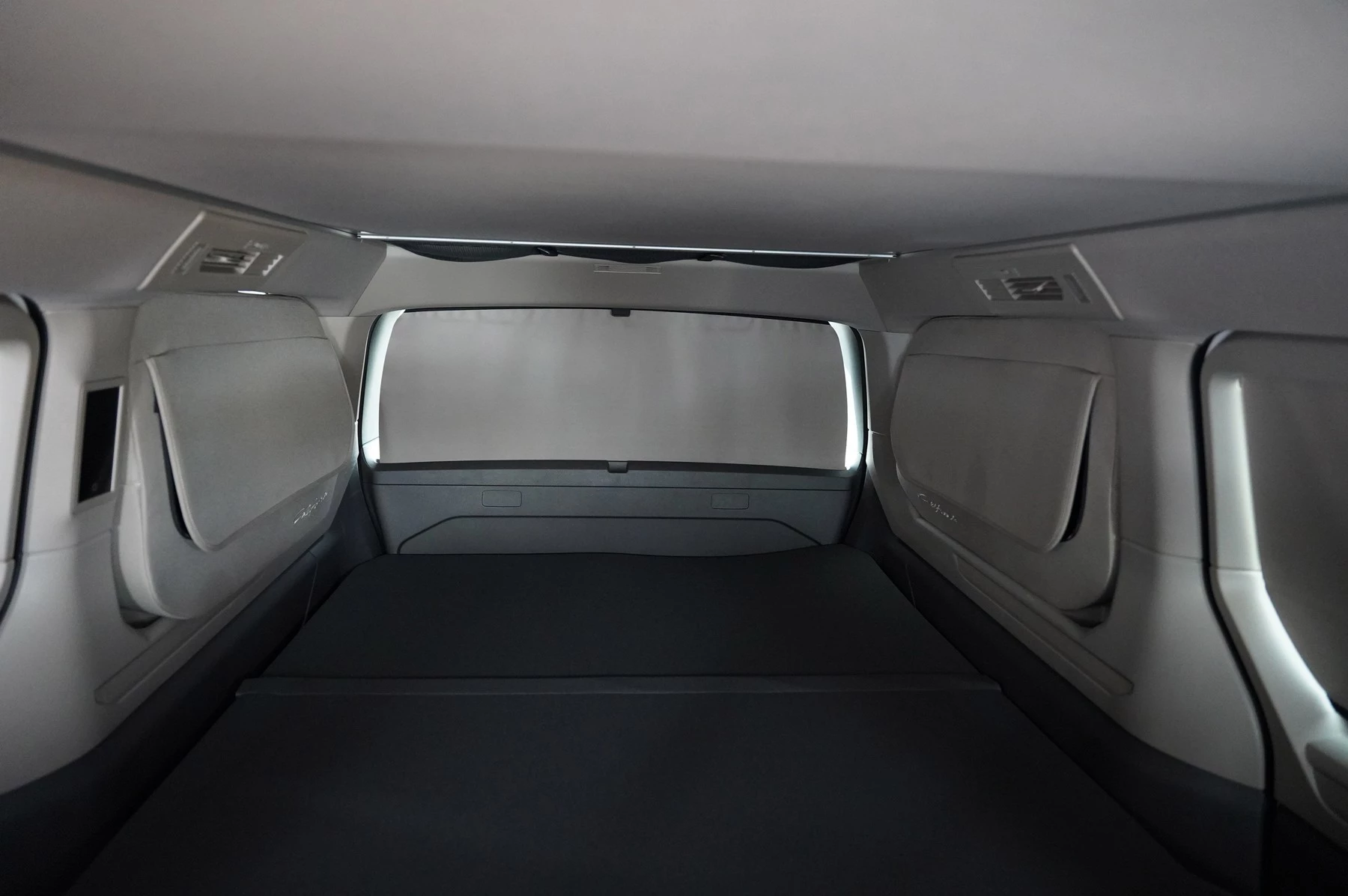 Volkswagen-California-image-45