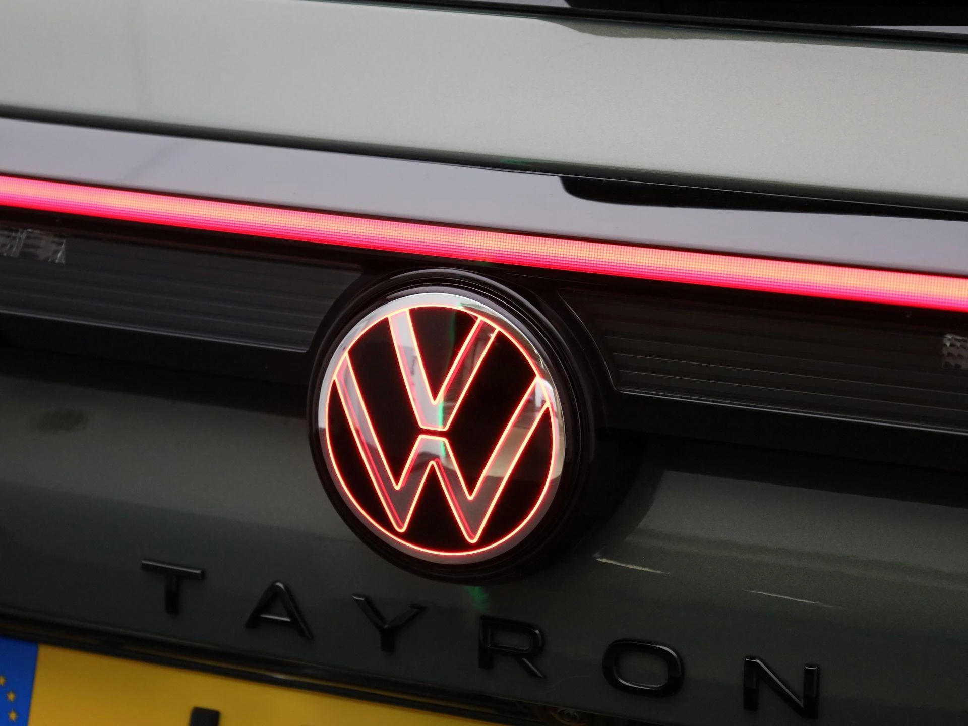Volkswagen Tayron 1.5 eHybrid R-Line Edition 204 PK|