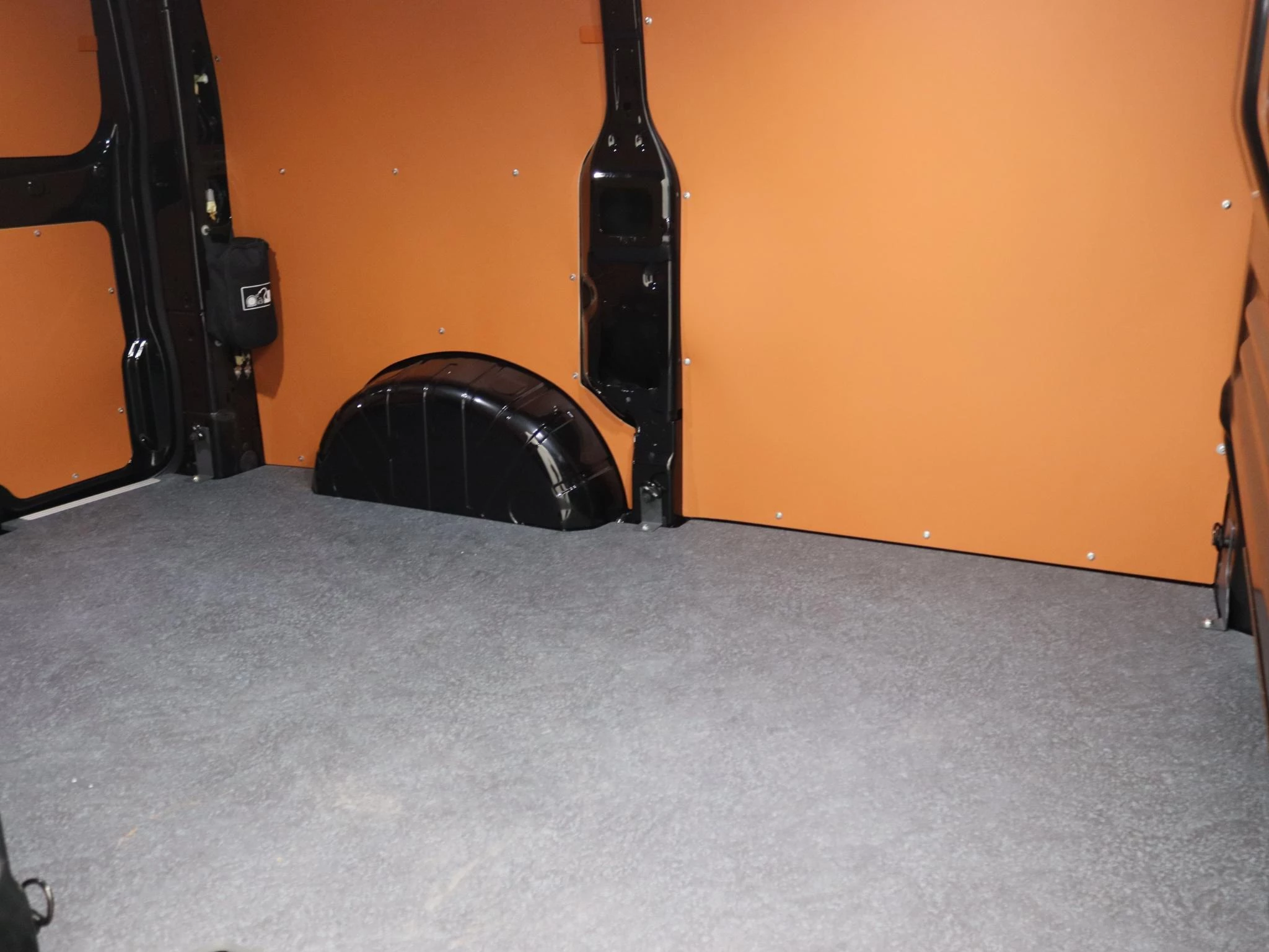 Ford-Transit Custom-image-19