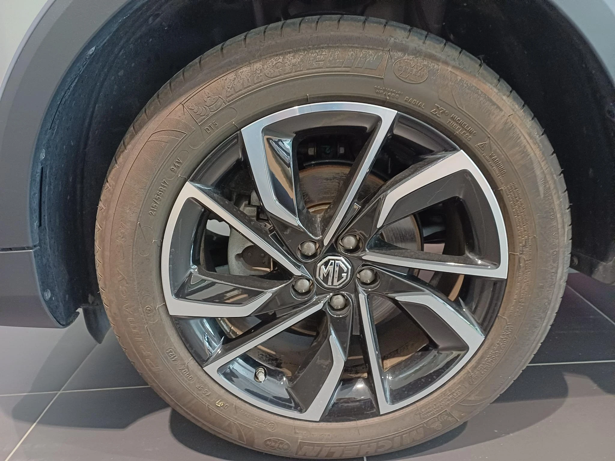 MG ZS Luxury