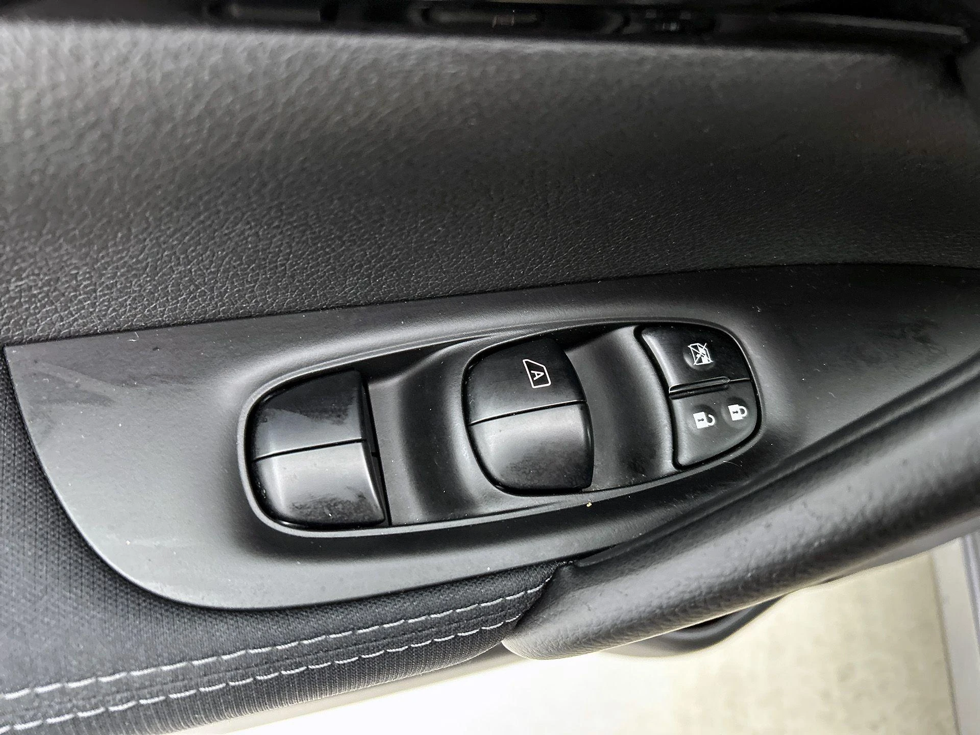 Nissan-QASHQAI-image-34