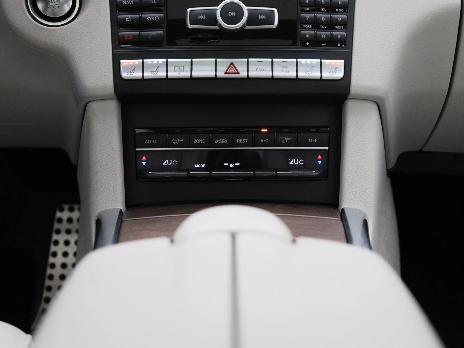 Mercedes-Benz E-Klasse 400 Edition Sport Avantgarde