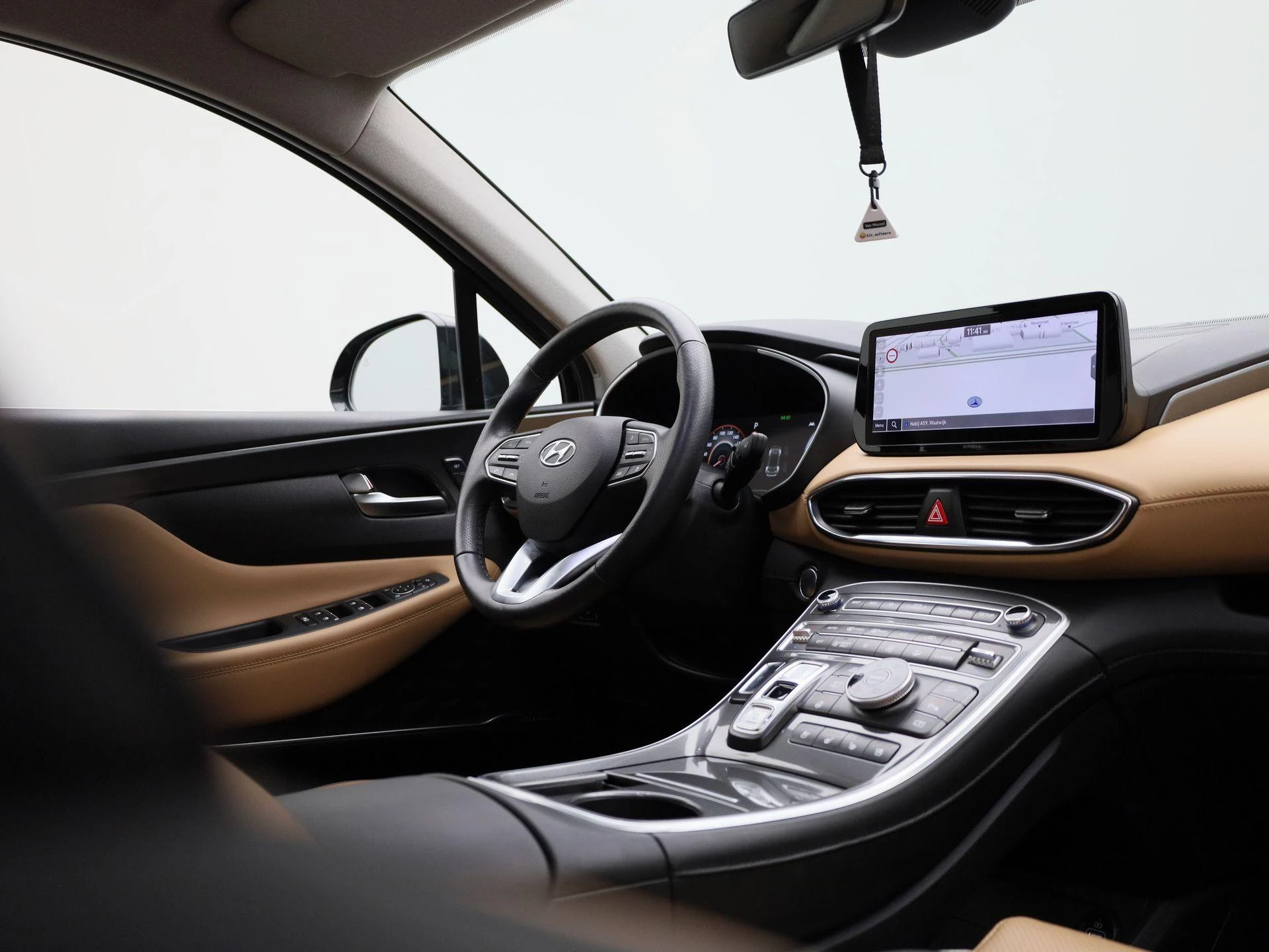 Hyundai Santa Fe 1.6 T-GDi Plug-in Hybrid 4x4 Shine Aut.
