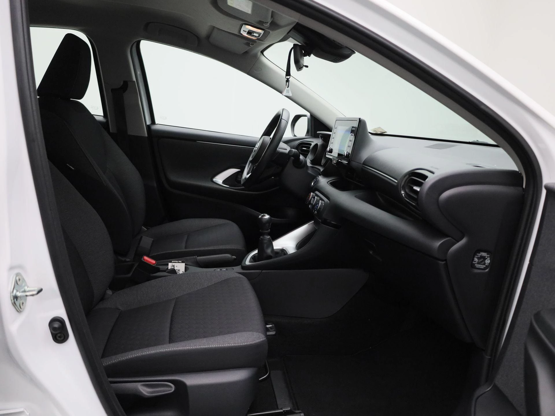 Toyota-Yaris-image-29