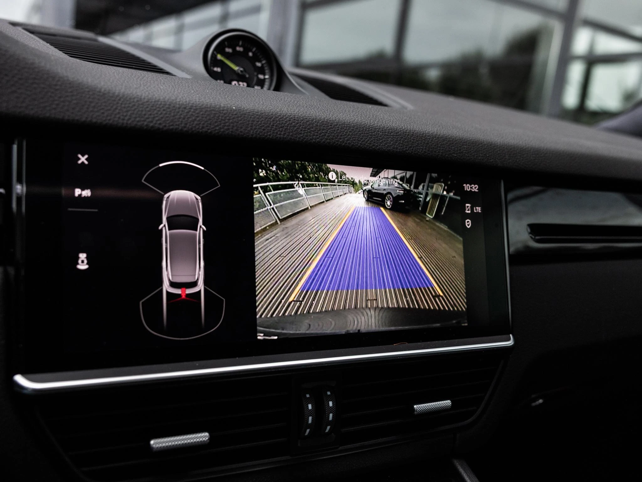 Porsche-Cayenne-image-10