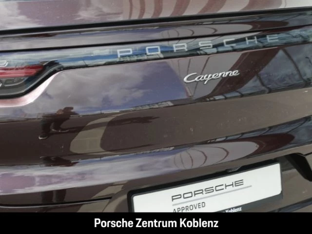 Porsche Cayenne E-Hybrid Coupe Platinum Edition platinum edition9YA Cayenne E-Hybrid Coupe Platinum Edition platinum edition