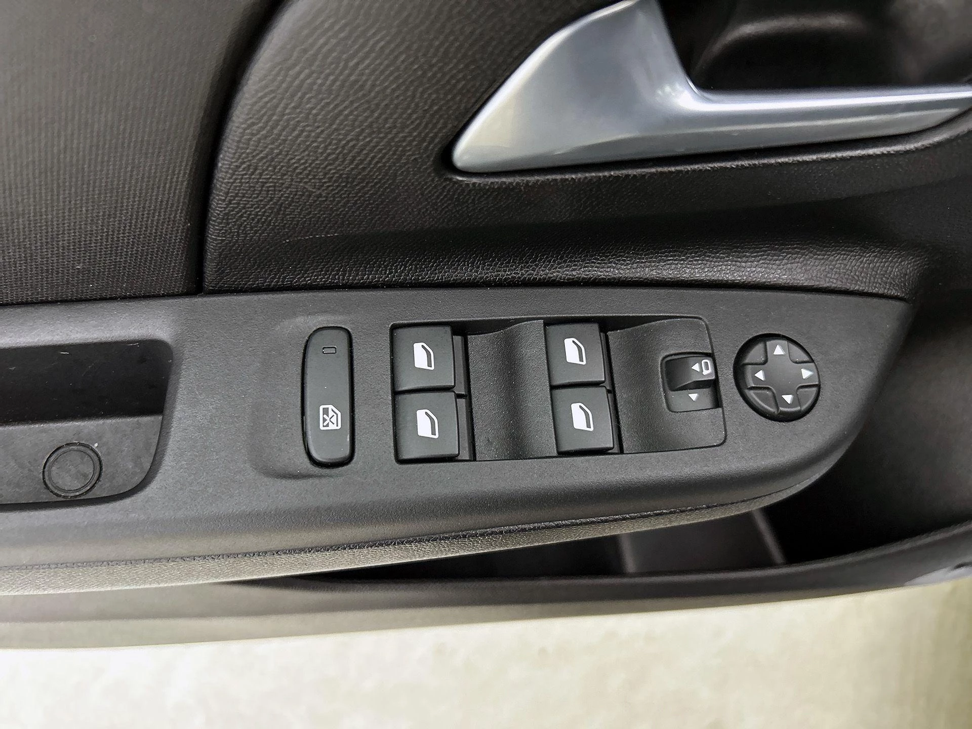Opel-Corsa-image-33
