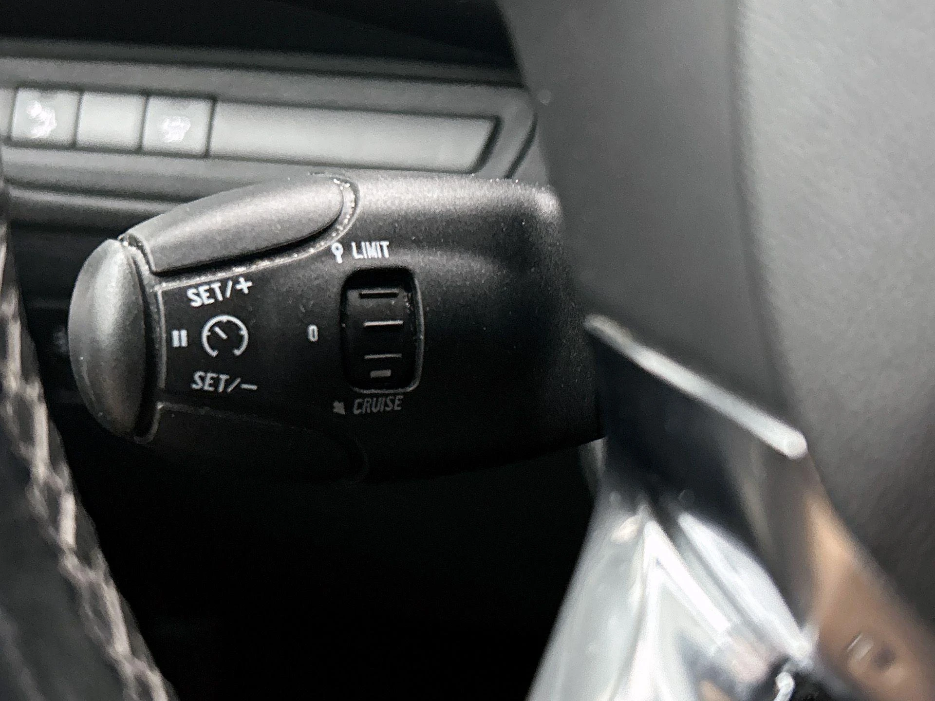 Peugeot-2008-image-5