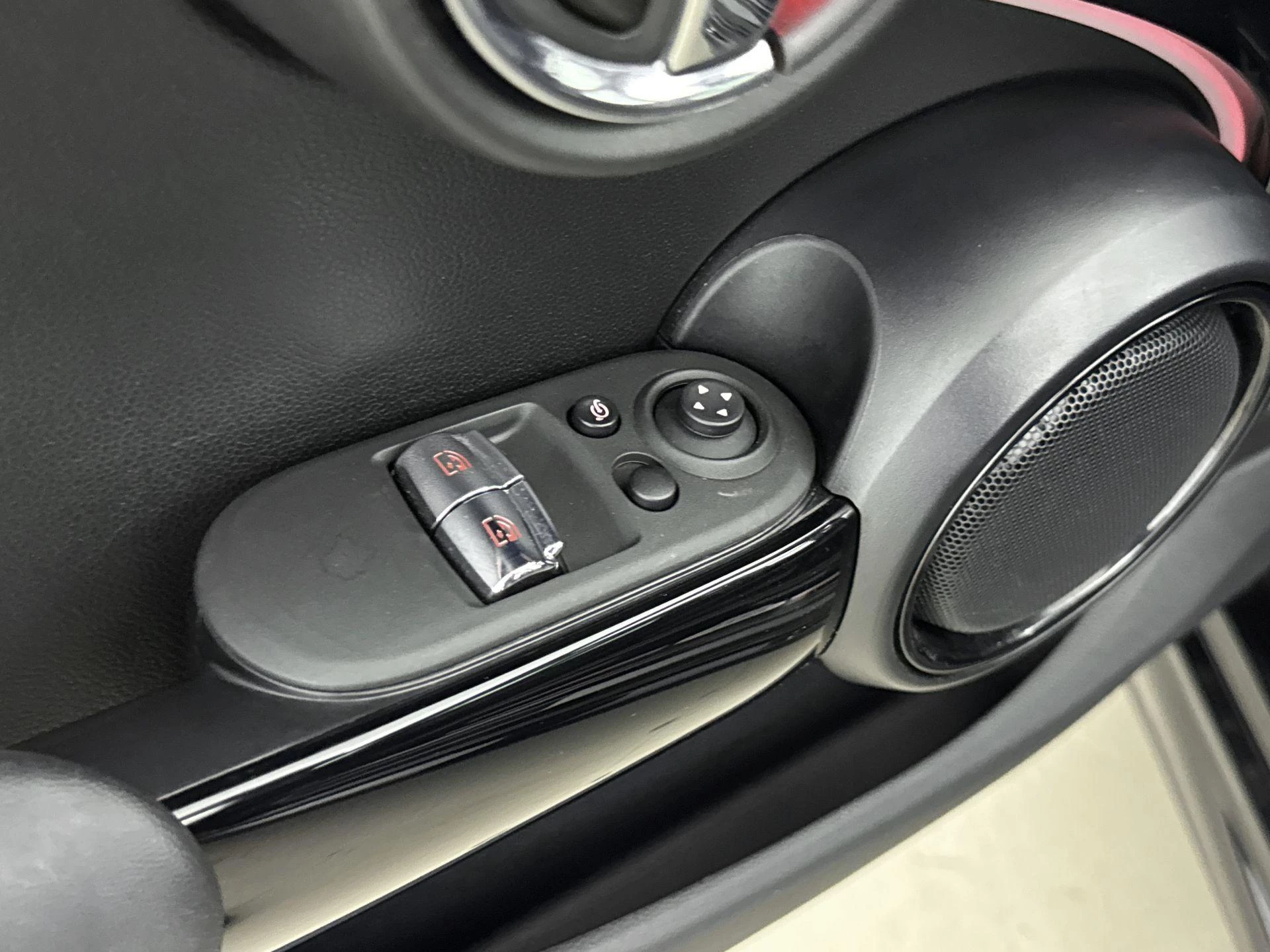 MINI-Cooper S-image-21