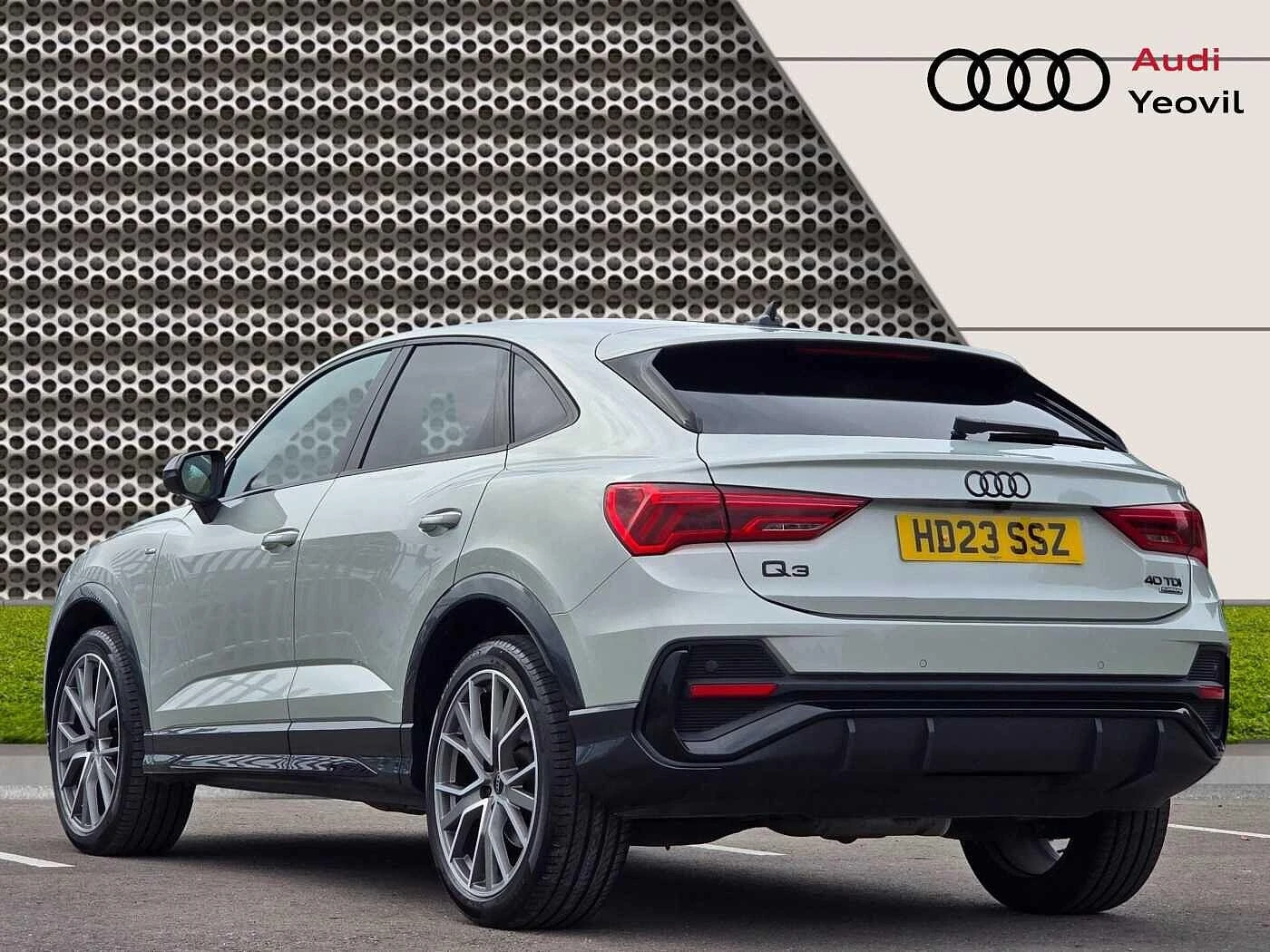 Audi-Q3-image-2