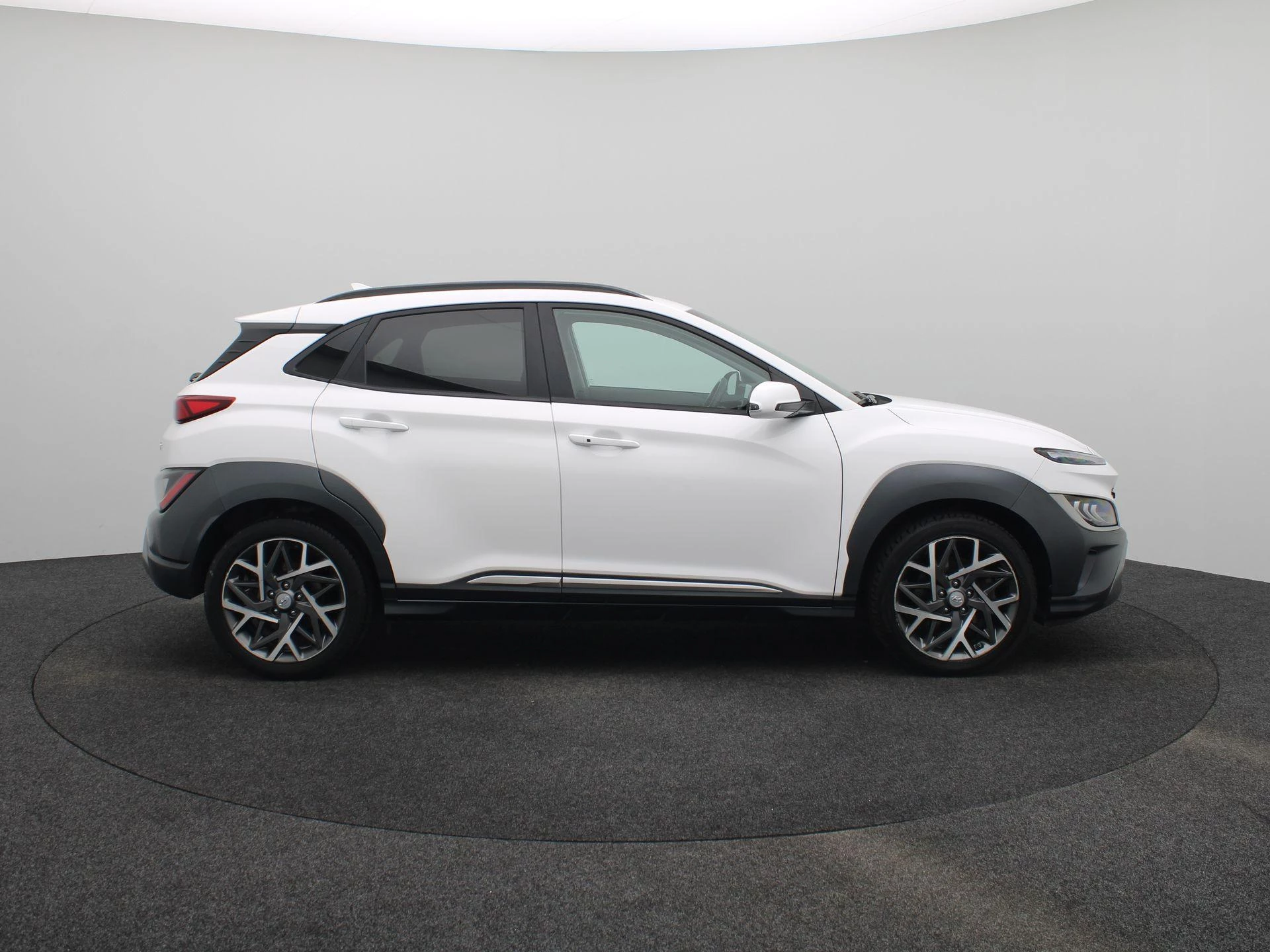 Hyundai-Kona-image-5
