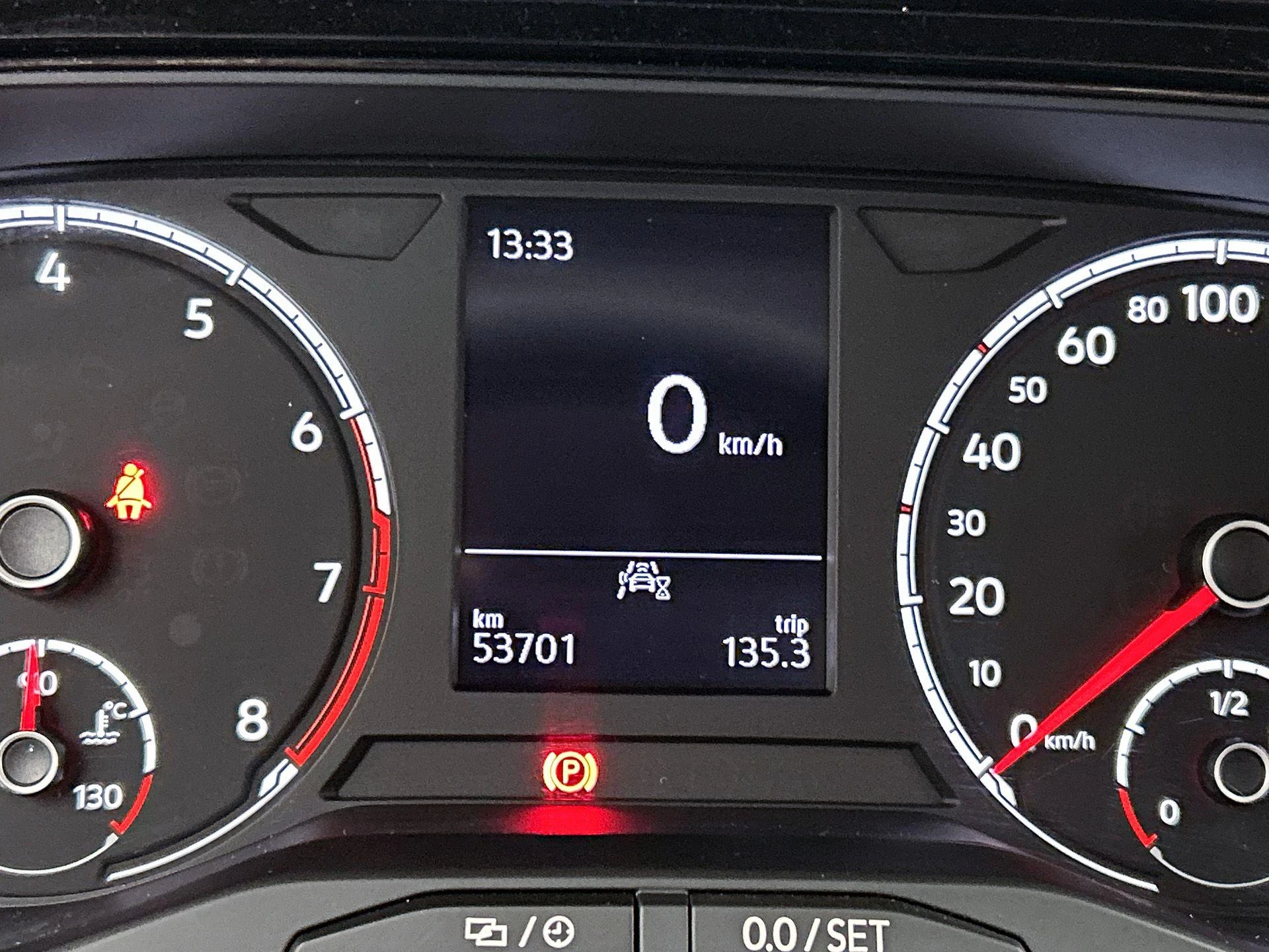 Volkswagen-Polo-image-9
