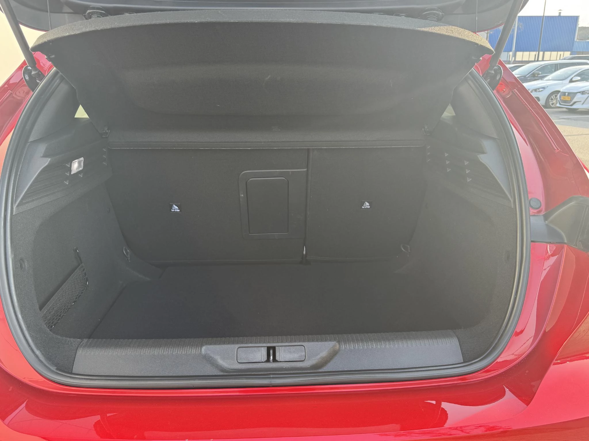 Peugeot-308-image-26