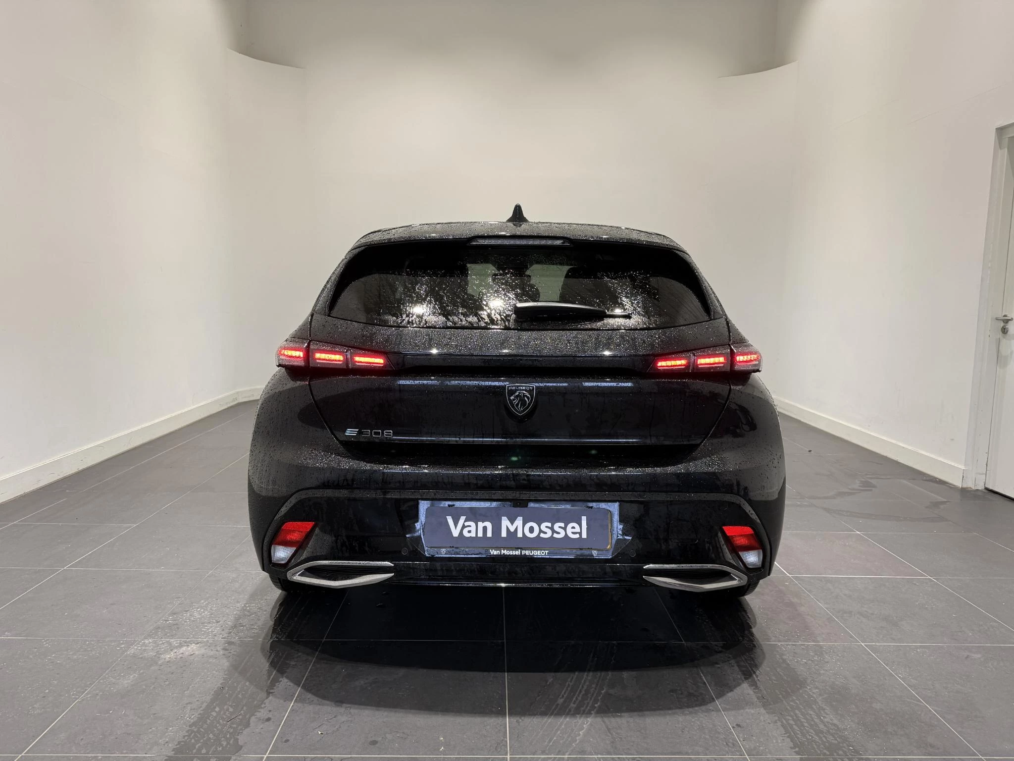 Peugeot-e-308-image-4