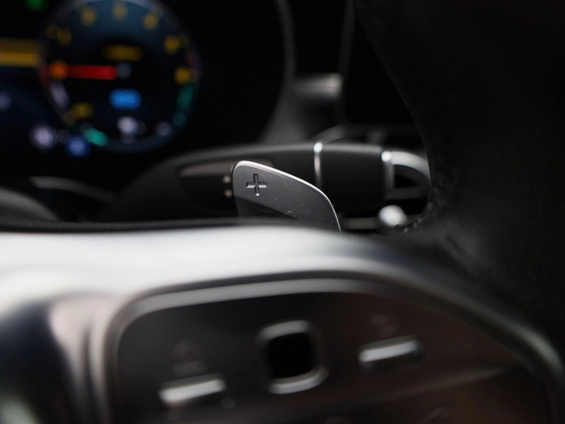 Mercedes-Benz-C-Klasse-image-21