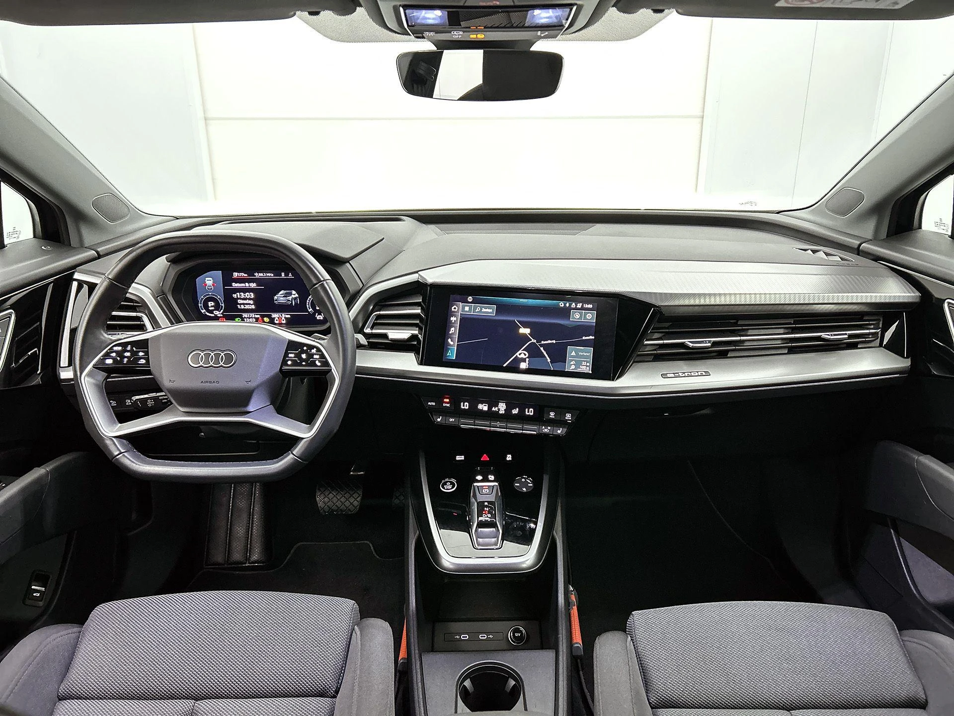 Audi-Q4 e-tron-image-14