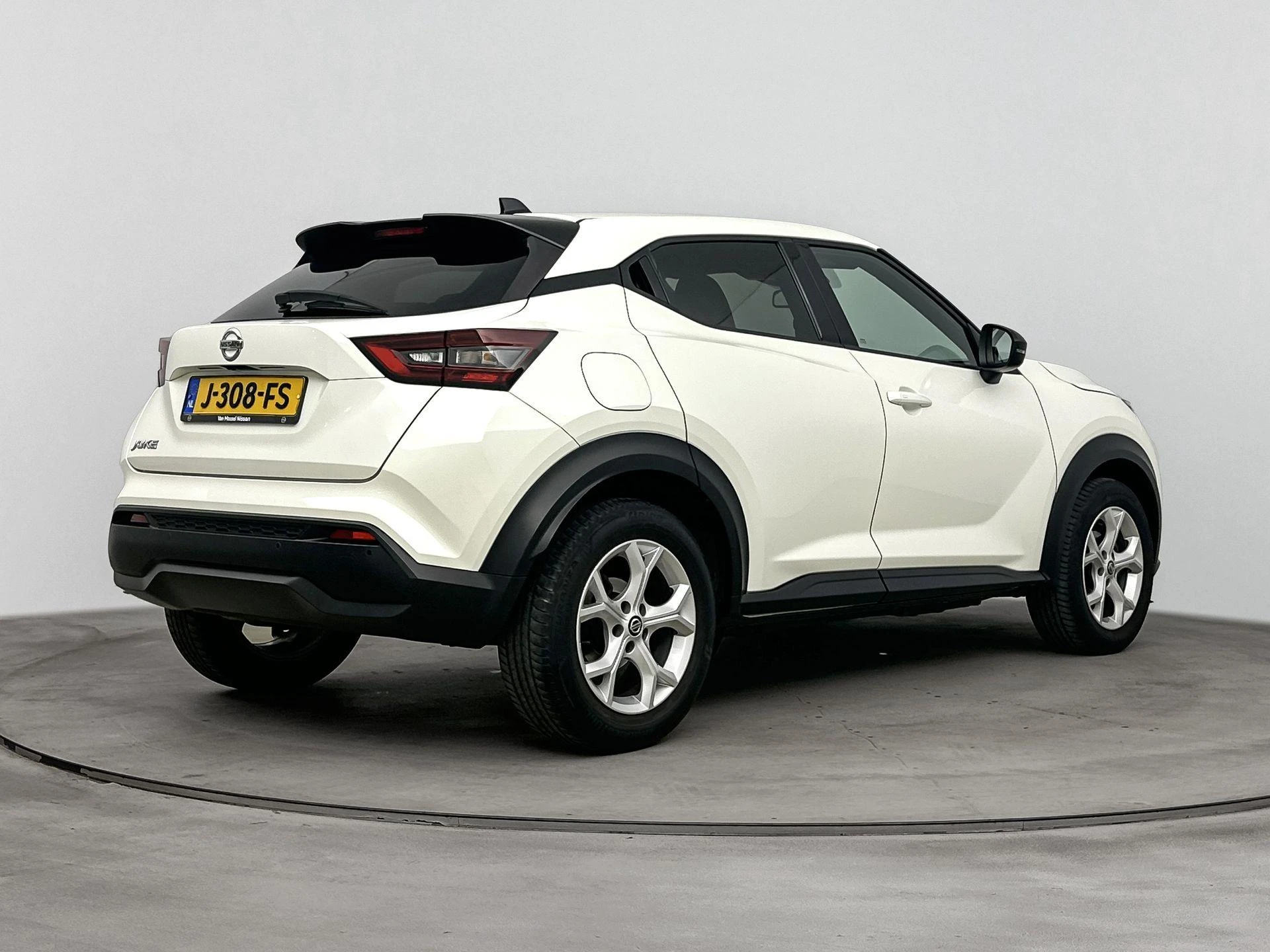 Nissan-Juke-image-3
