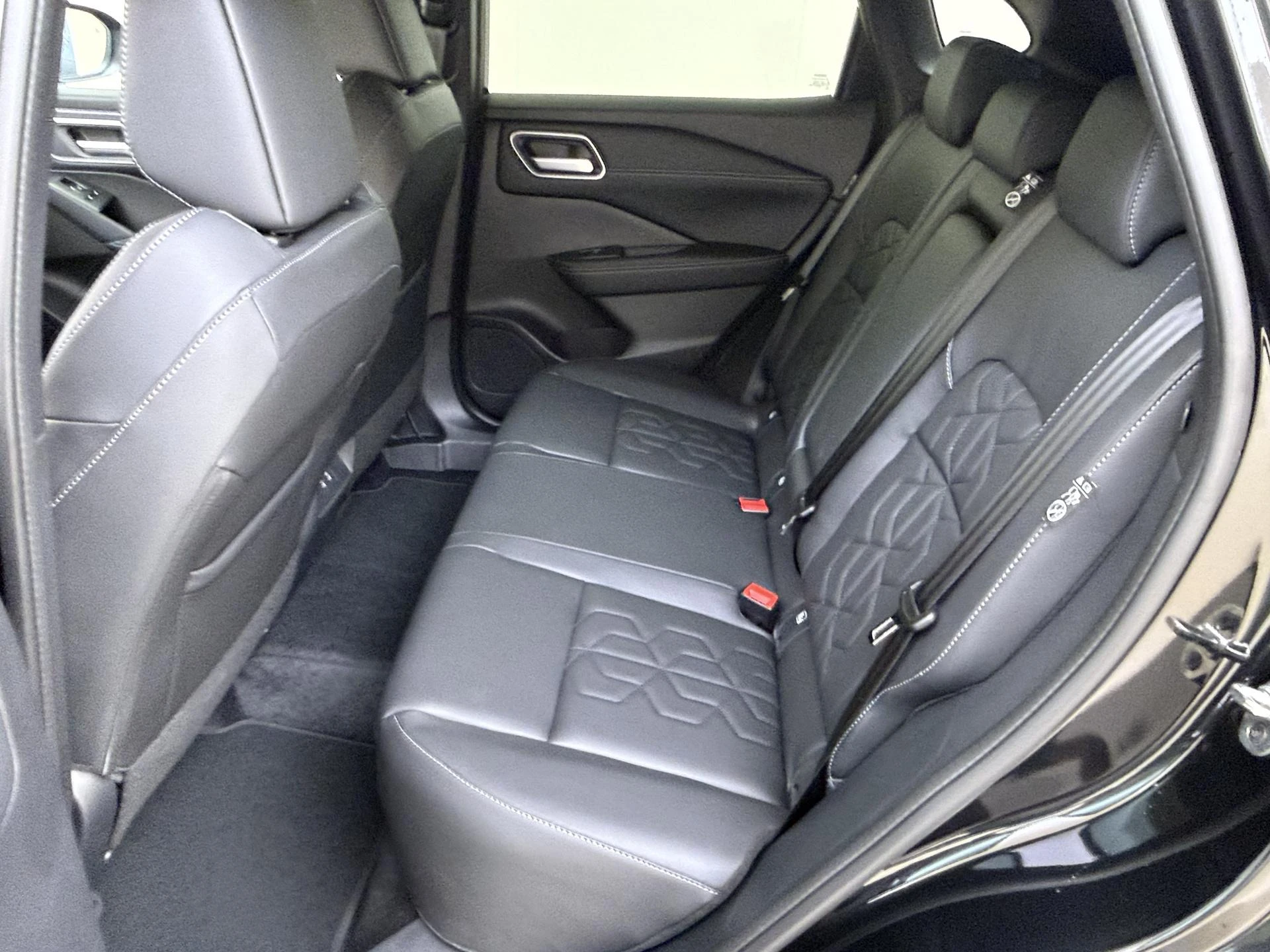 Nissan-QASHQAI-image-15