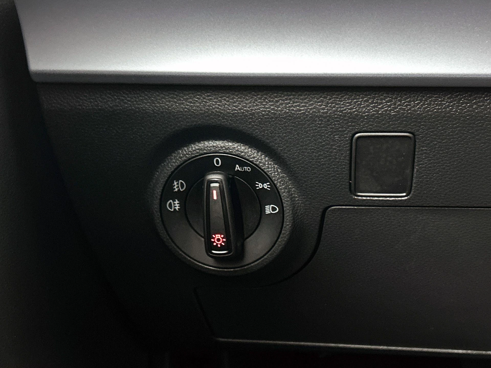 SEAT-Ibiza-image-24