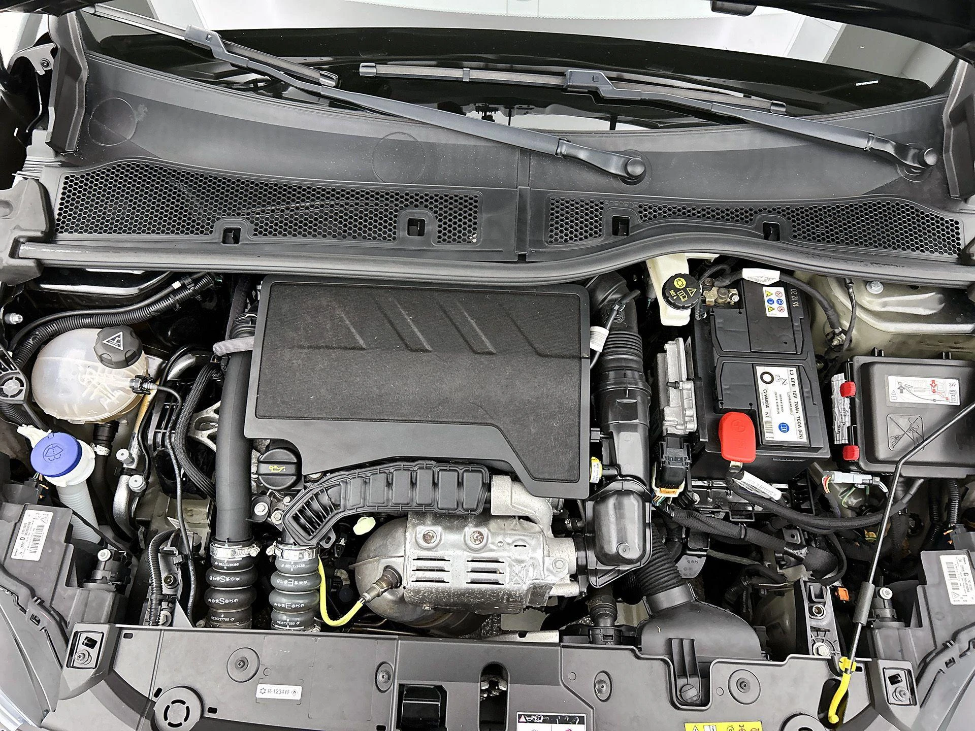 Peugeot-208-image-24