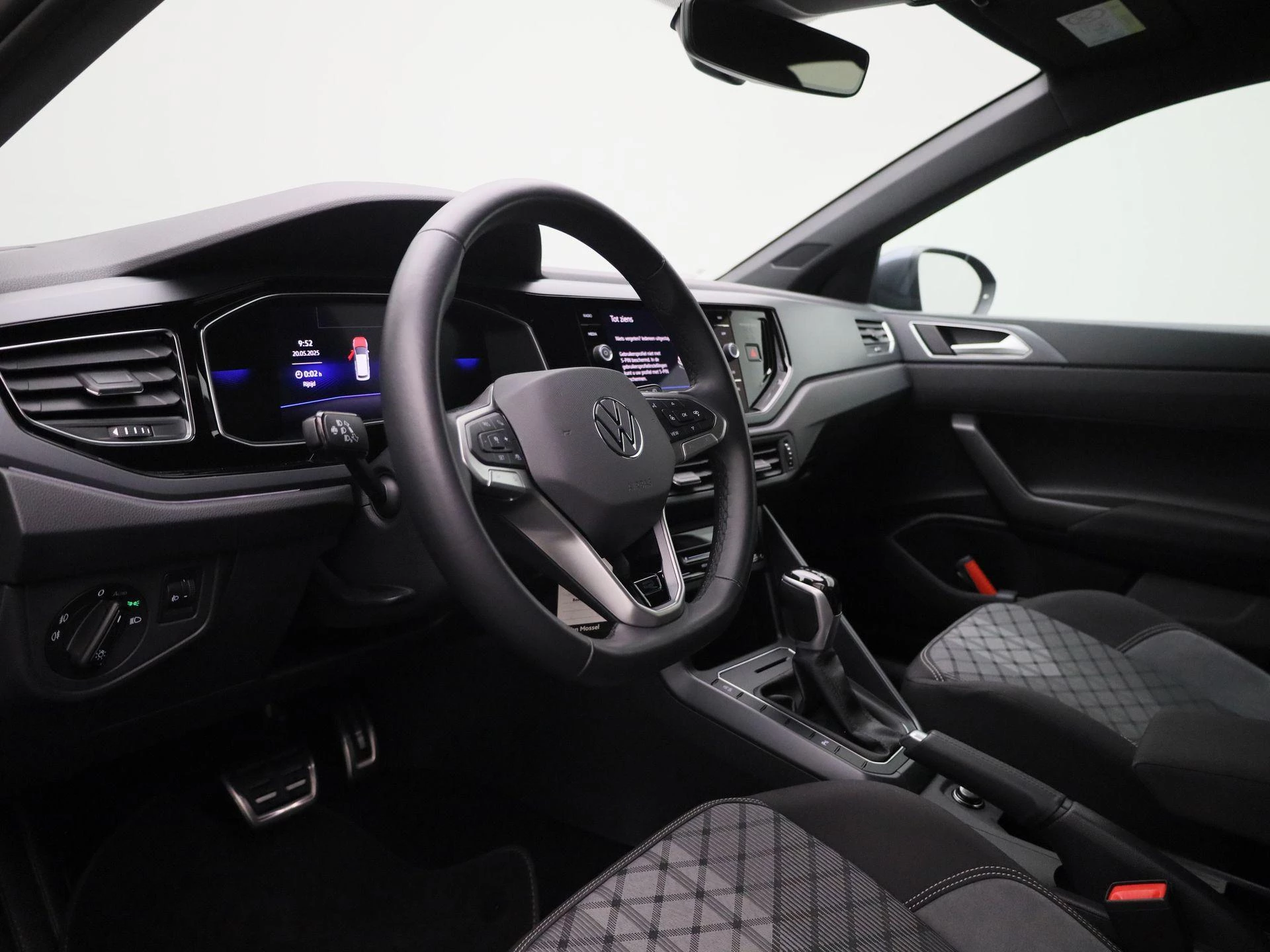 Volkswagen-Taigo-image-28