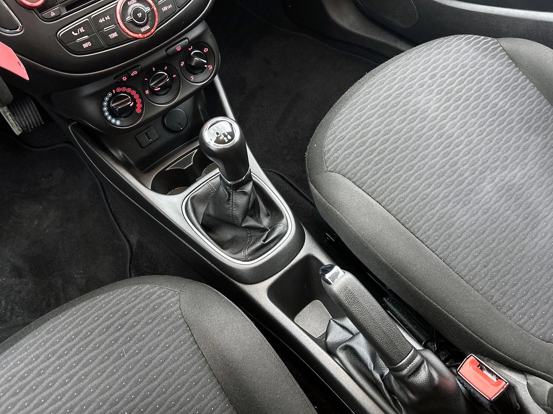 Opel-Corsa-image-15