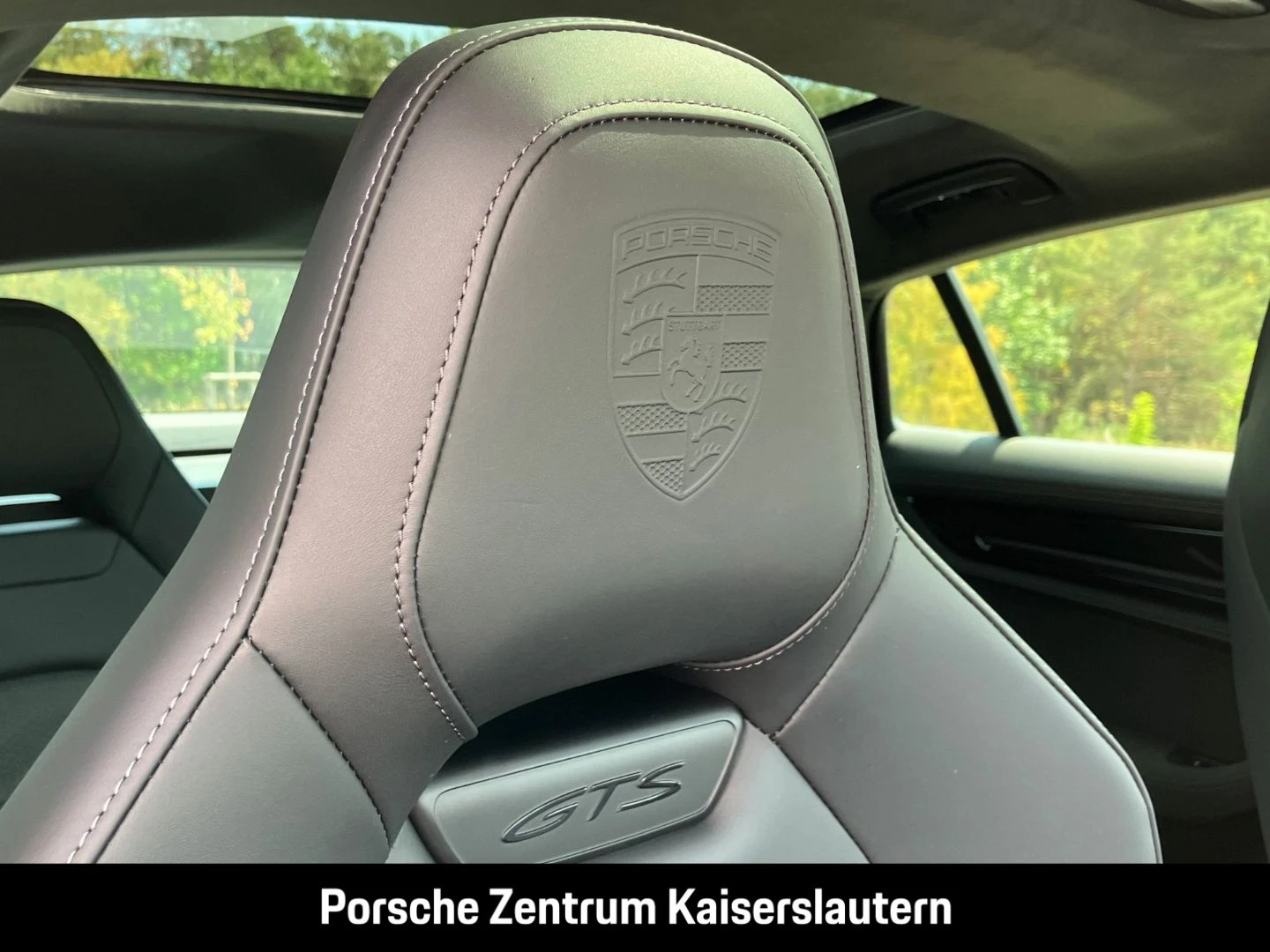 Porsche-Panamera-image-43