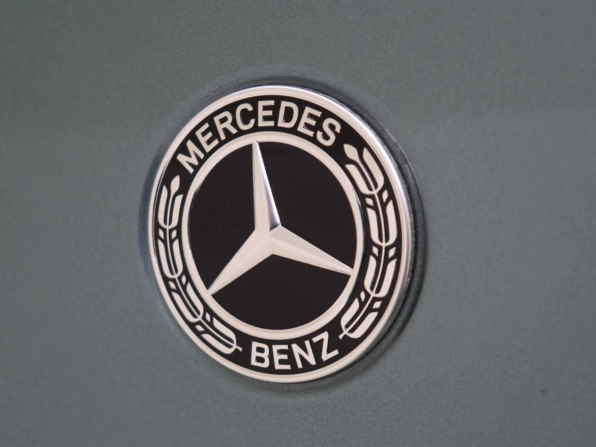 Mercedes-Benz-GLC-image-28