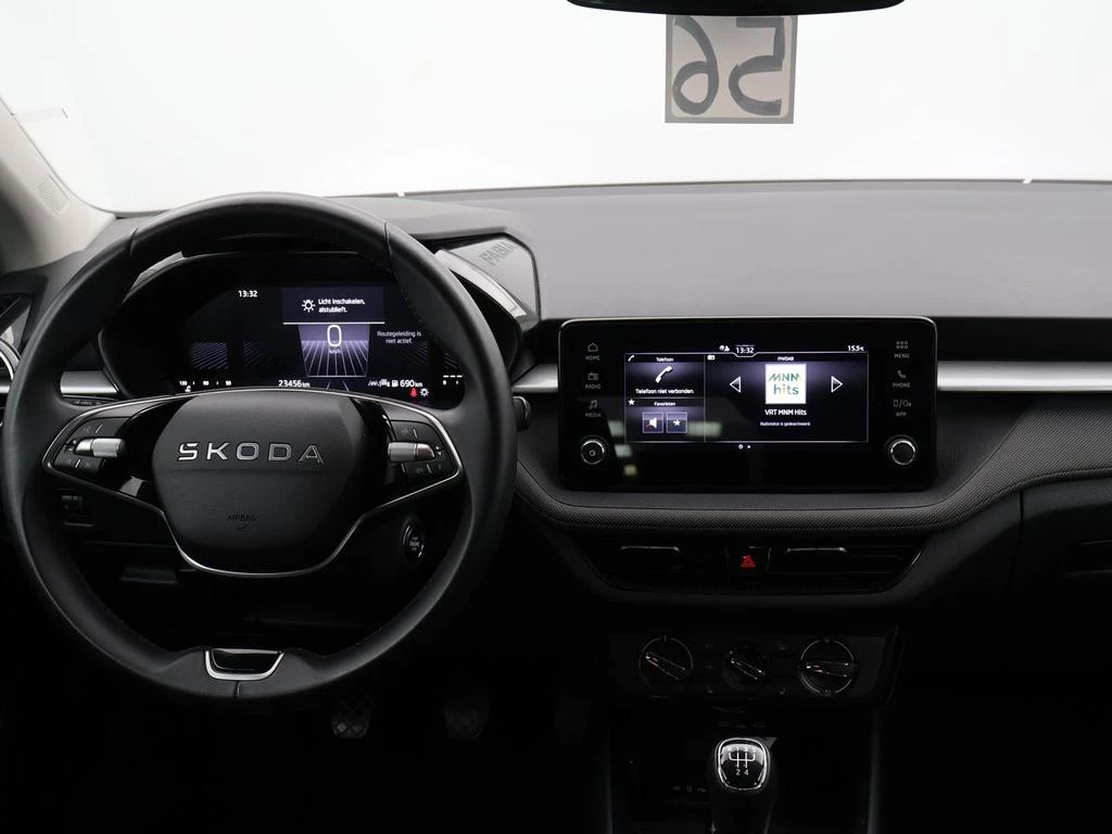 Škoda Fabia Fabia Selection 1.0i 80PK *VIRTUAL COCKPIT*PDC*APP-CONNECT*PDC*CRUISE*...*