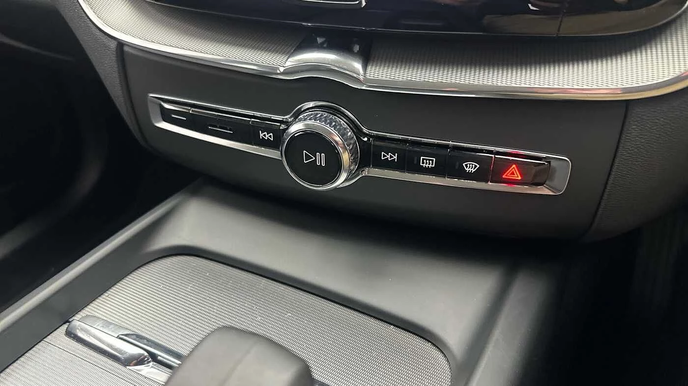 Volvo-XC60-image-19