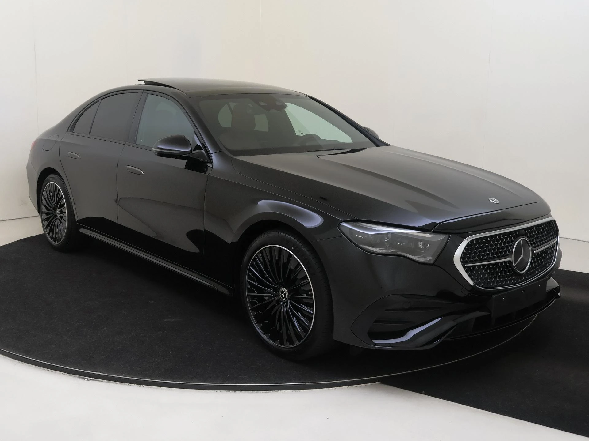 Mercedes-Benz E-Klasse 300 e Business Solution AMG
