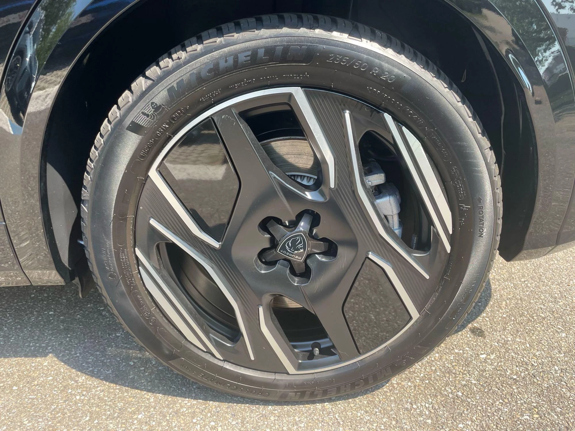 Peugeot e-3008 e-3008 210 GT