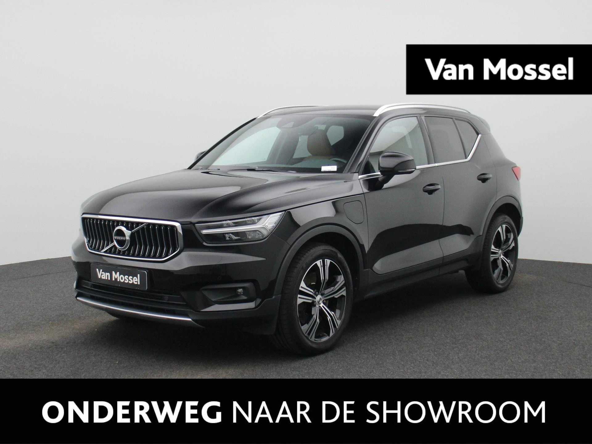 Volvo-XC40-image-0