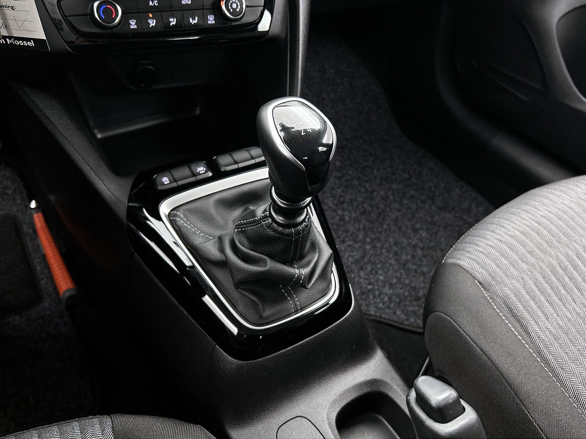 Opel-Corsa-image-24