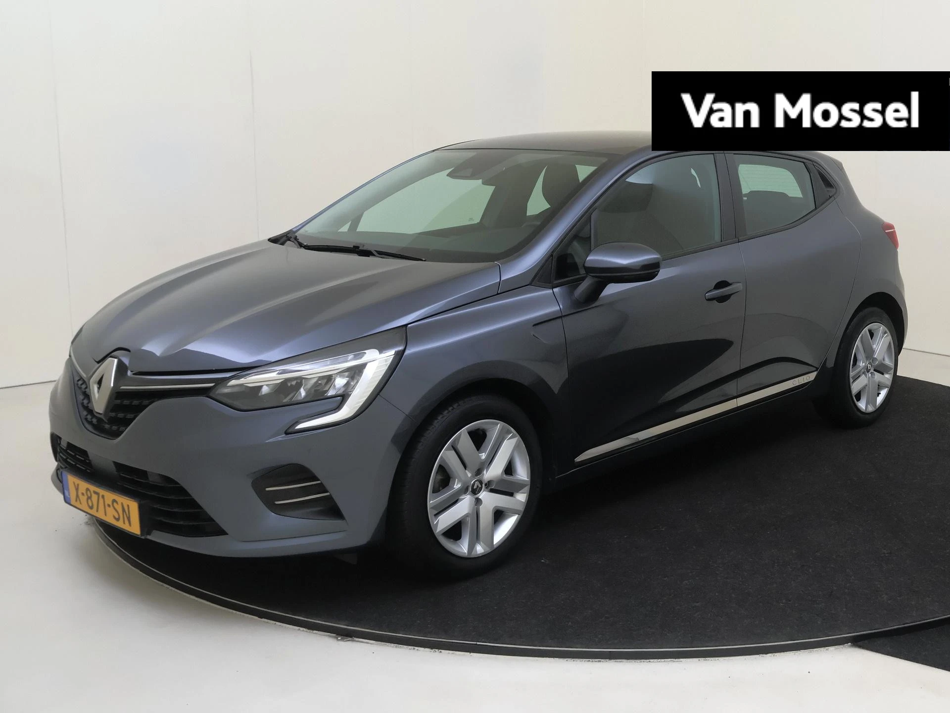 Renault-Clio-image-0