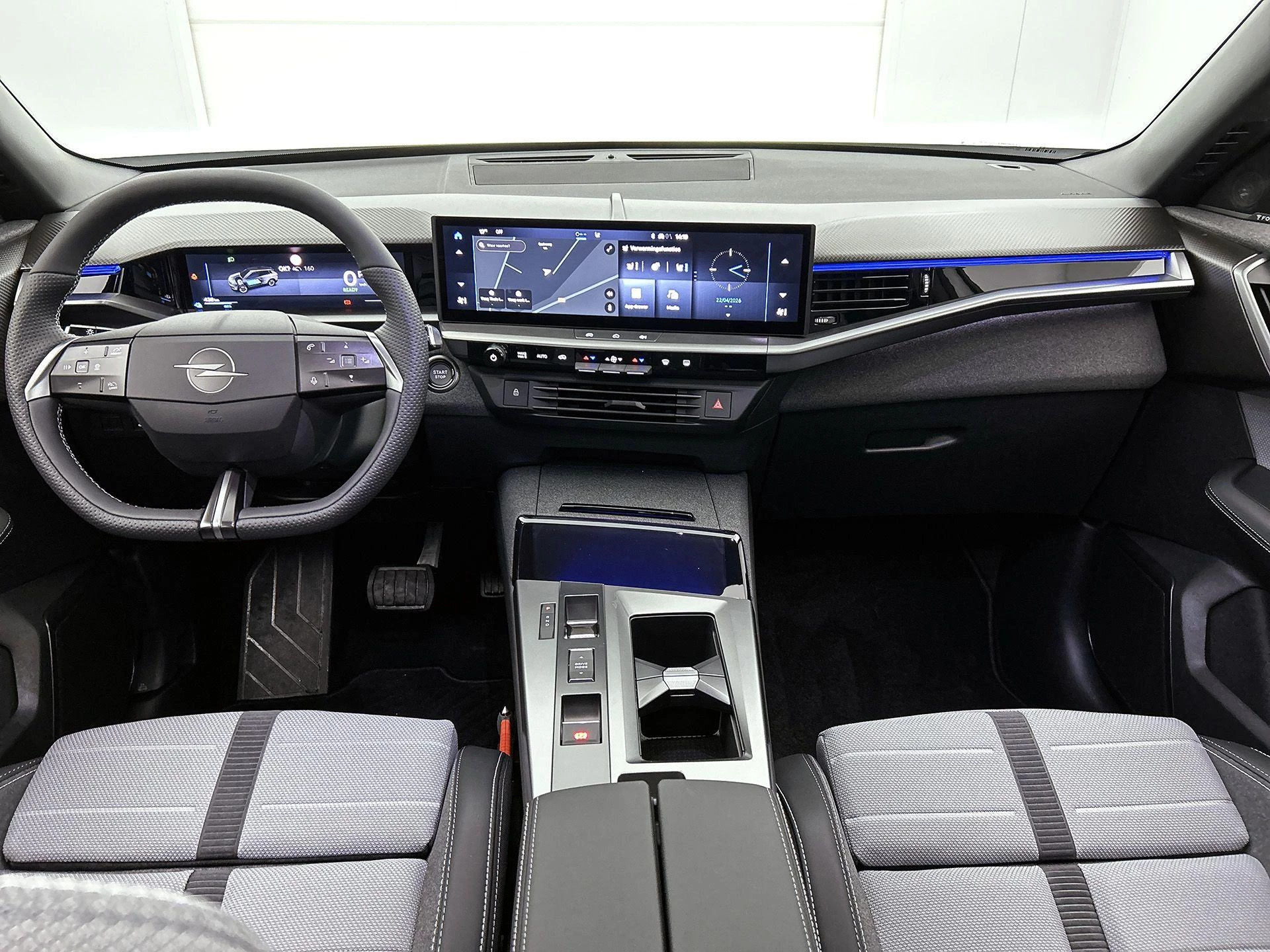 Opel-Grandland-image-18