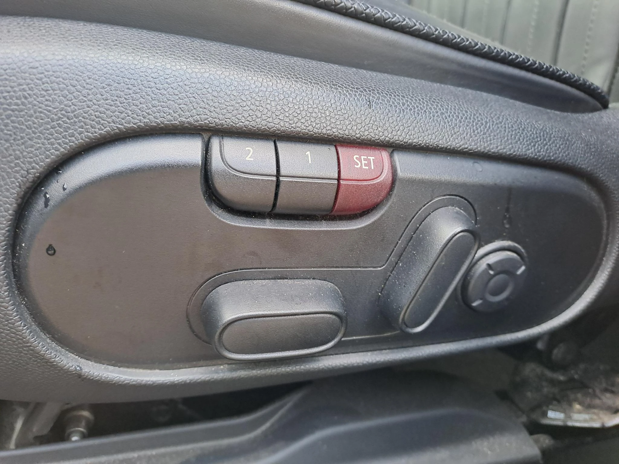 MINI-Countryman-image-11