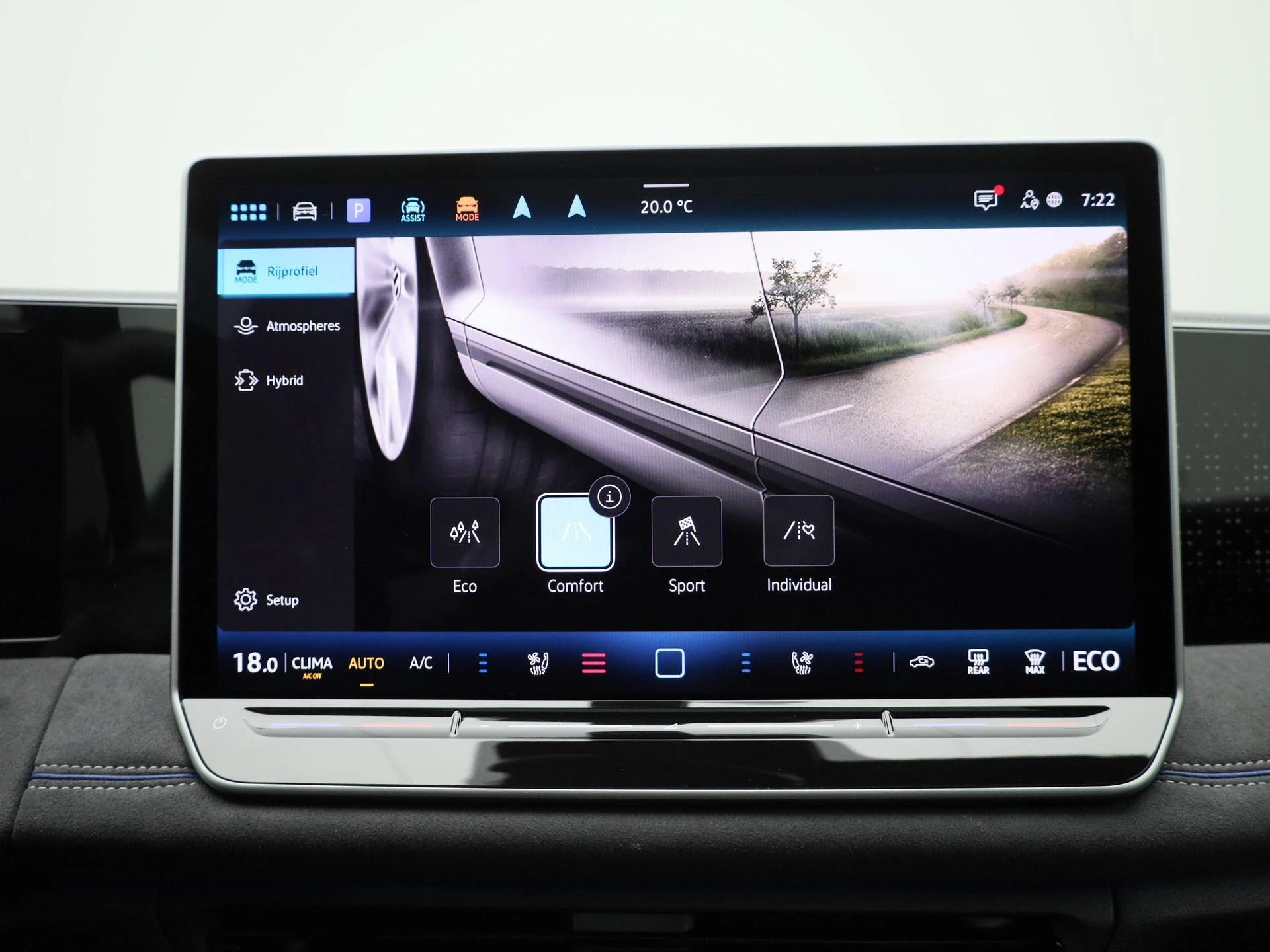 Volkswagen-Tiguan-image-31
