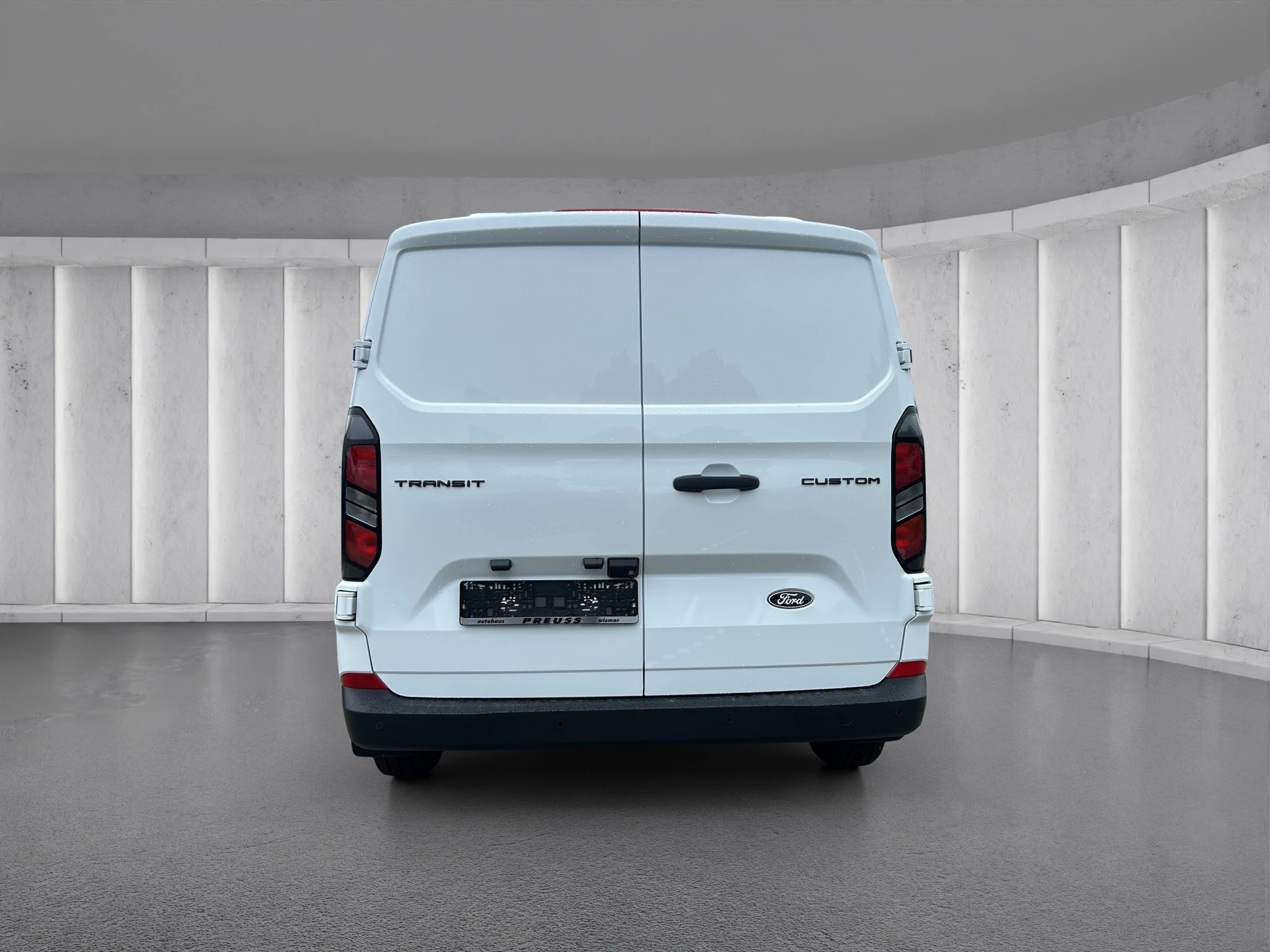 Ford-Transit Custom-image-3