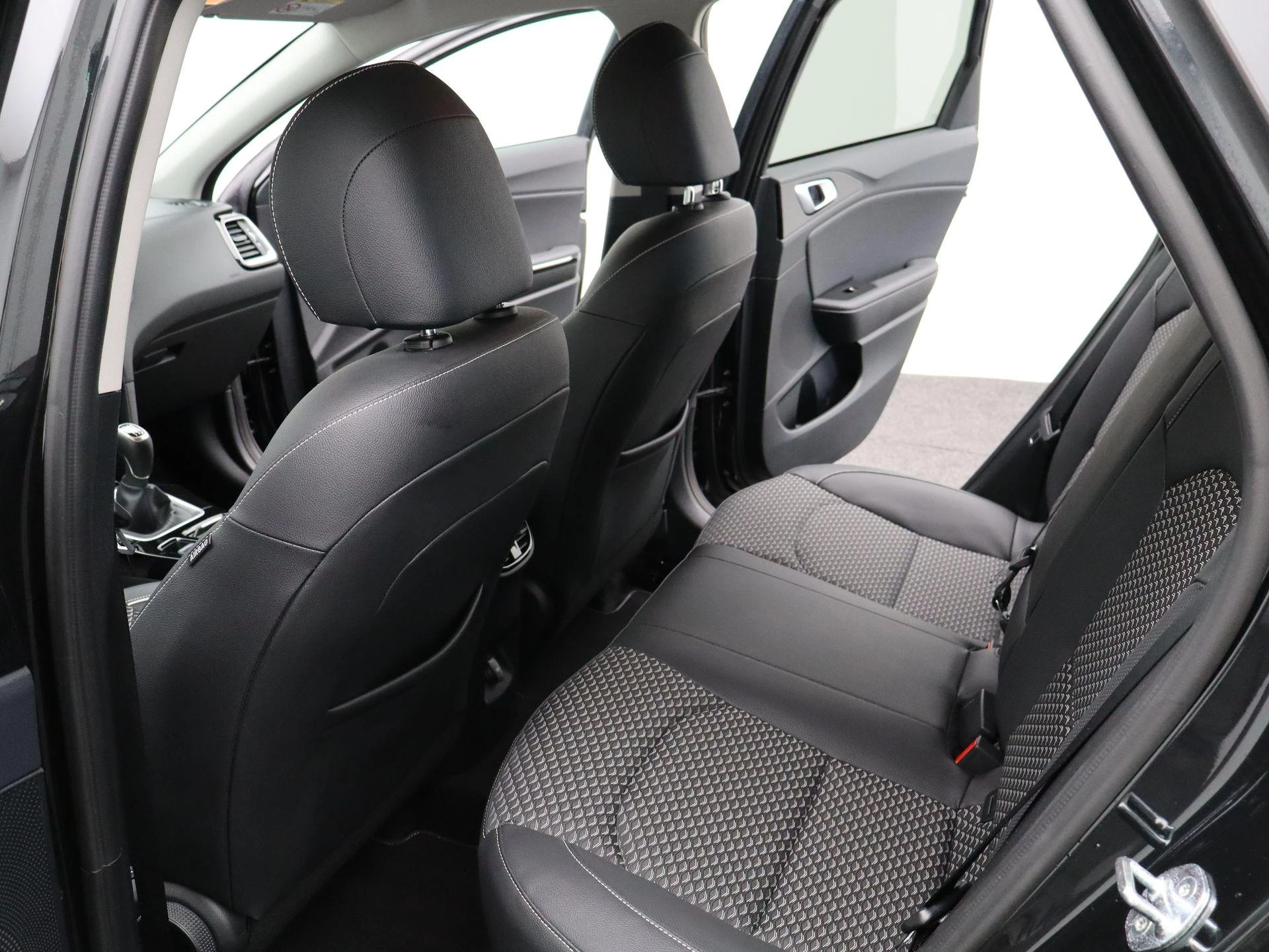 Kia-Ceed Sportswagon-image-15