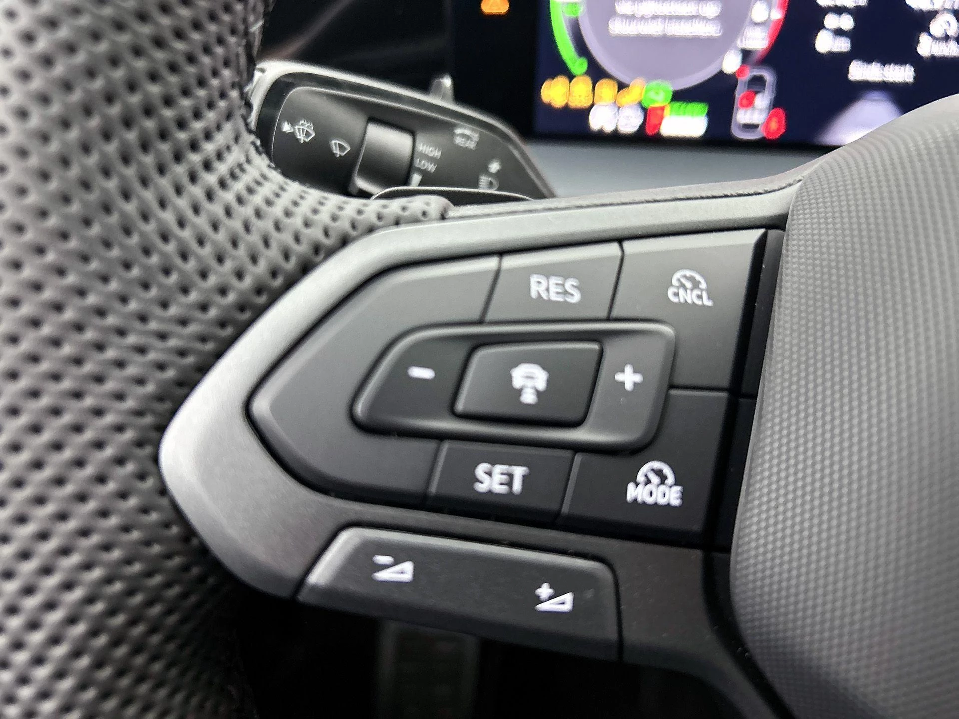 Volkswagen-Tayron-image-5