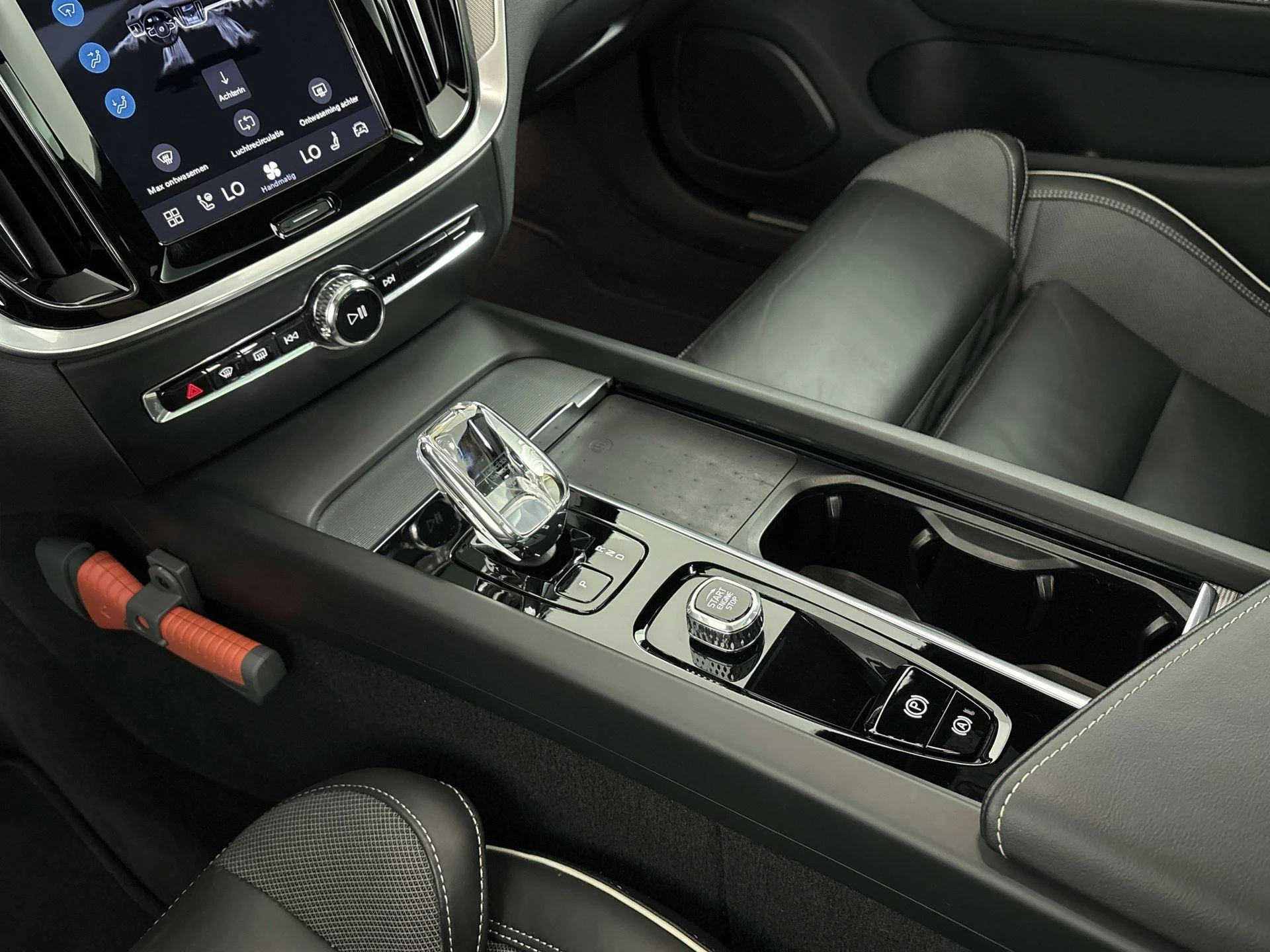 Volvo-V60-image-9