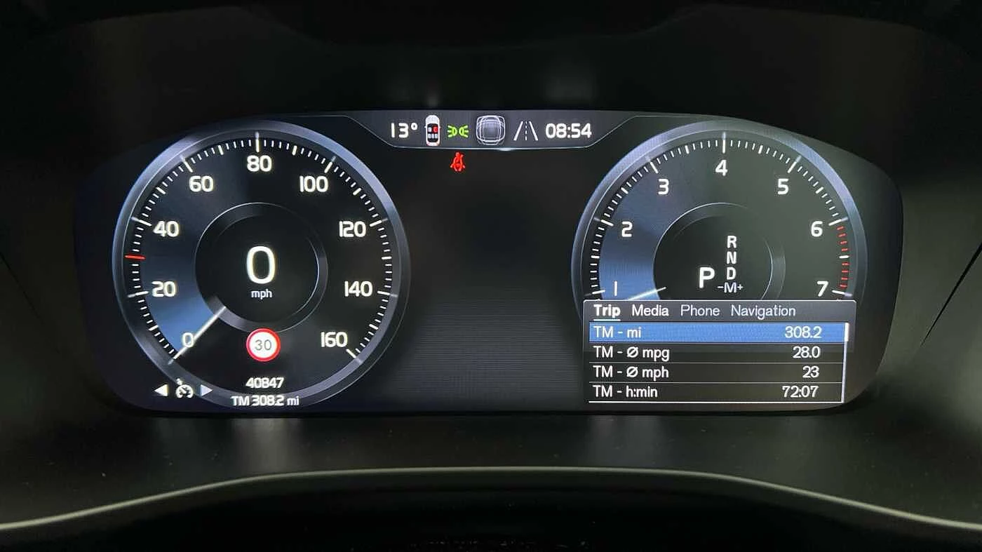 Volvo-XC40-image-8